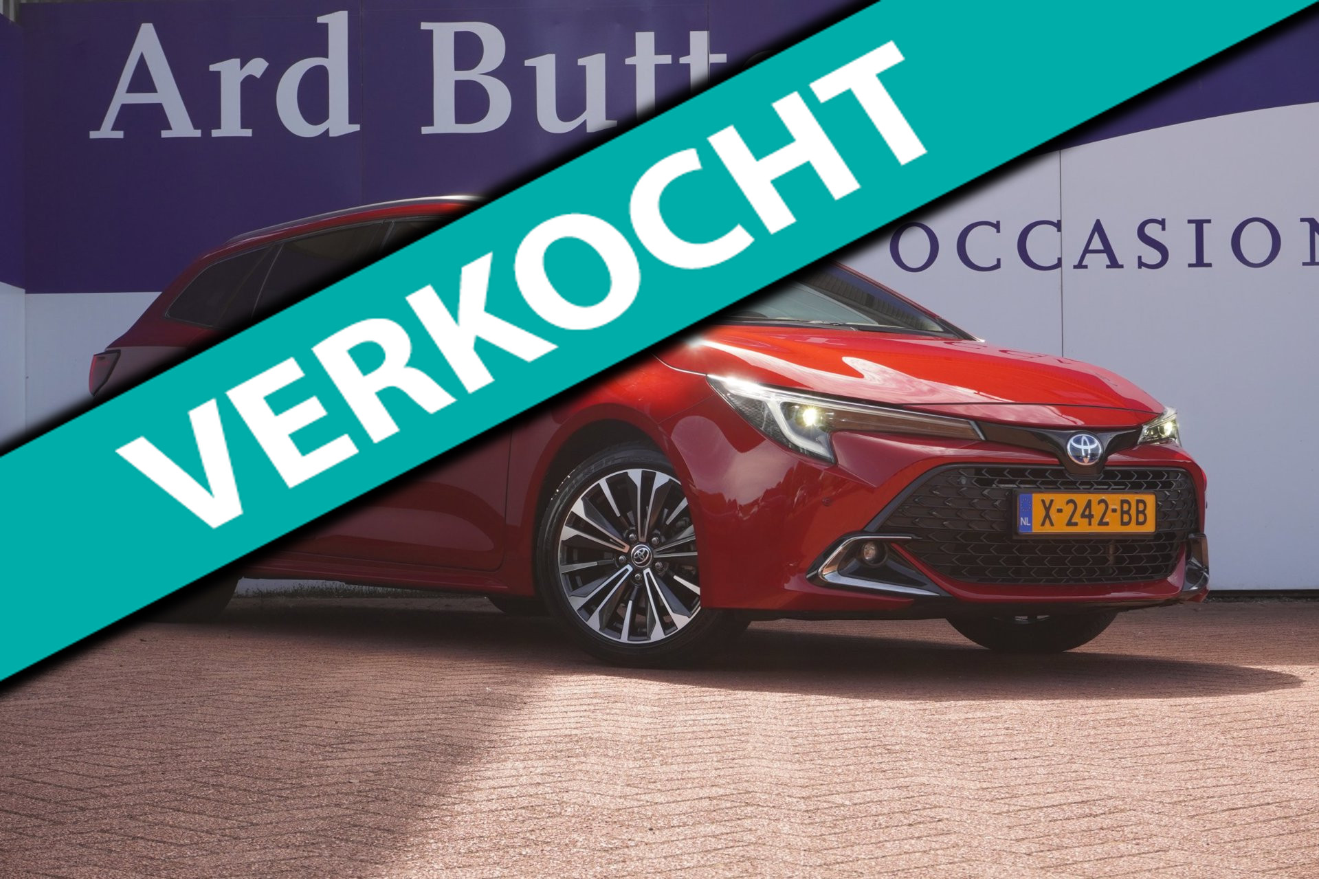 Toyota Corolla Touring Sports Hybrid 140 Business Plus+Led+Half-Leder+Vitrual+Navigatie+Camera+Adap-cruise+Elek-Klep+Premium-Kleur