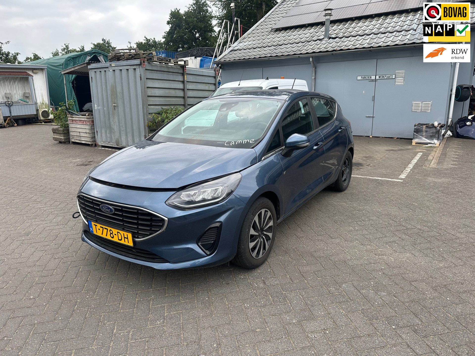 Ford Fiesta 1.0 EcoBoost Hybrid Titanium , navigatie , pdc , motor defect