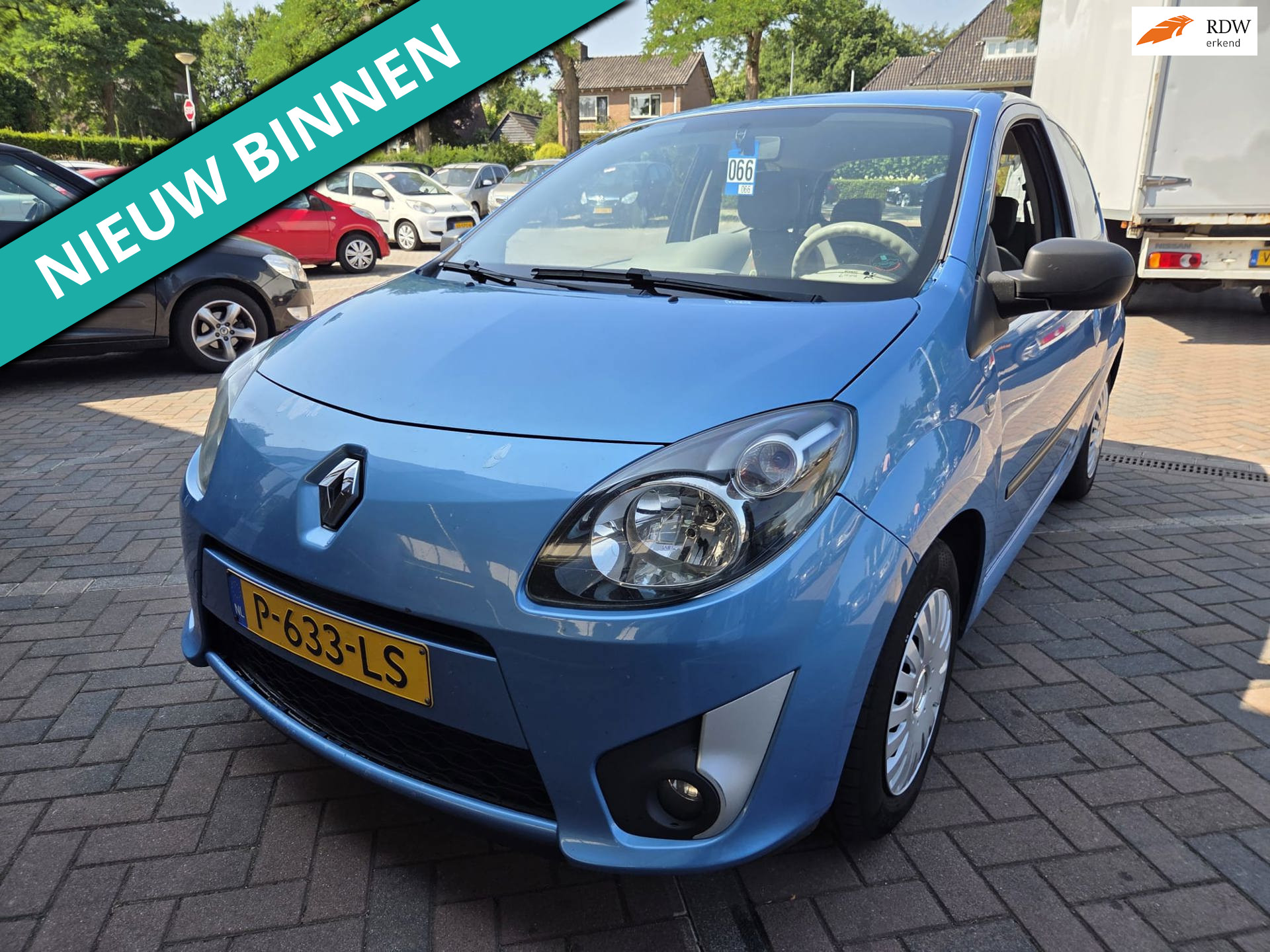 Renault Twingo 1.2-16V Collection ZO INGERUILD DUS NIKS BLABLA EEN KOOPJE