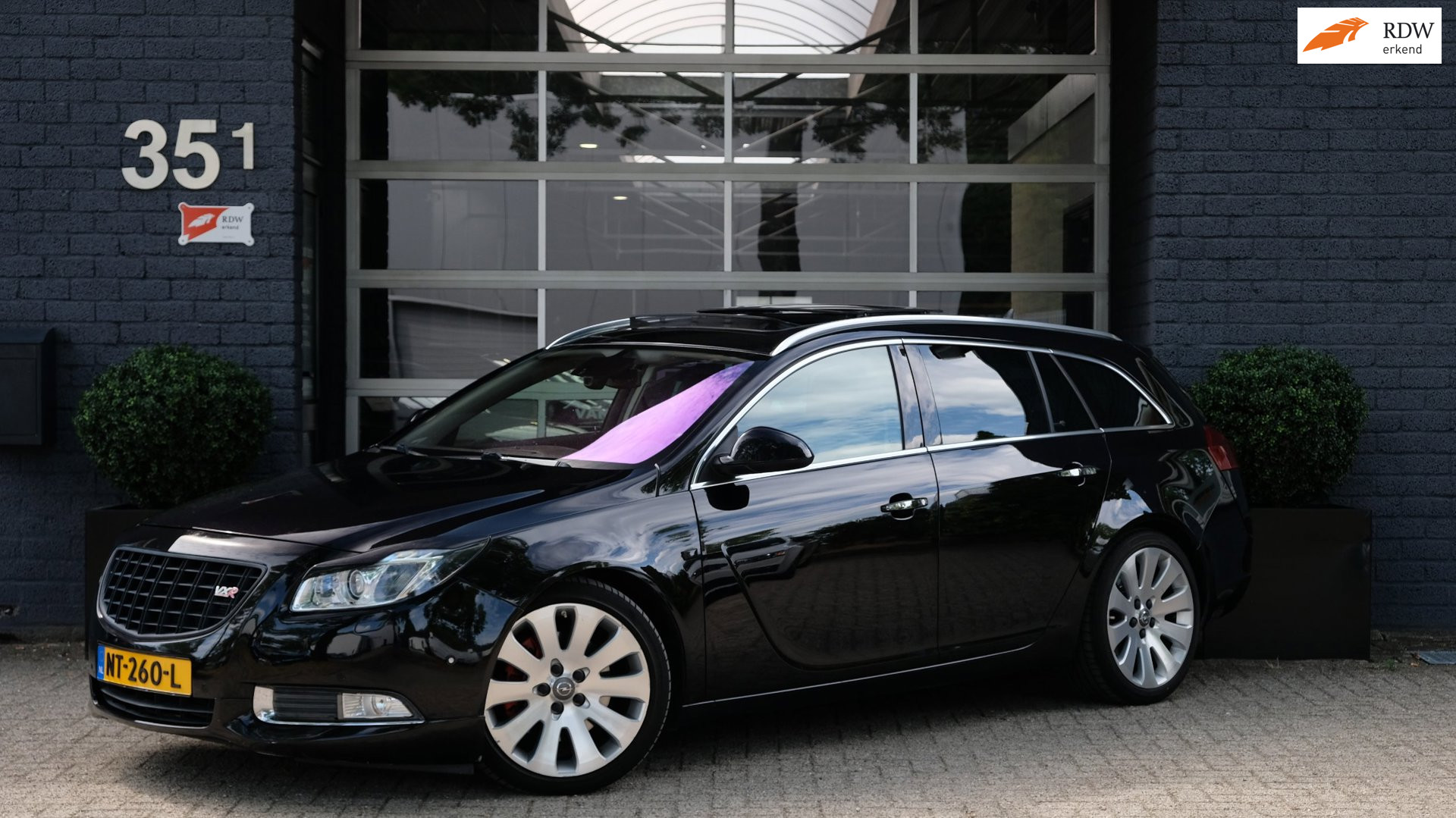 Opel Insignia Sports Tourer 2.8 T Cosmo 4×4 Leder | Panorama | Trekhaak