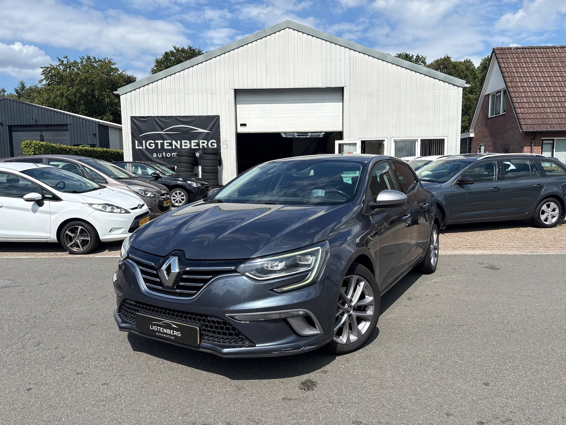 Renault Mégane 1.2 TCe GT-Line PDC|Cruise|Sportstoelen|NAP