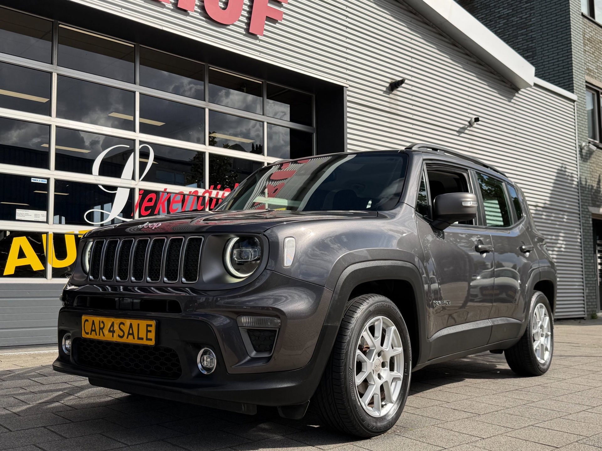Jeep Renegade 1.0T 88 kW T-GDI CAT Limited – Navigatie I Airco I Sport velgen I Xenon I PDC I Veiligheid pakket