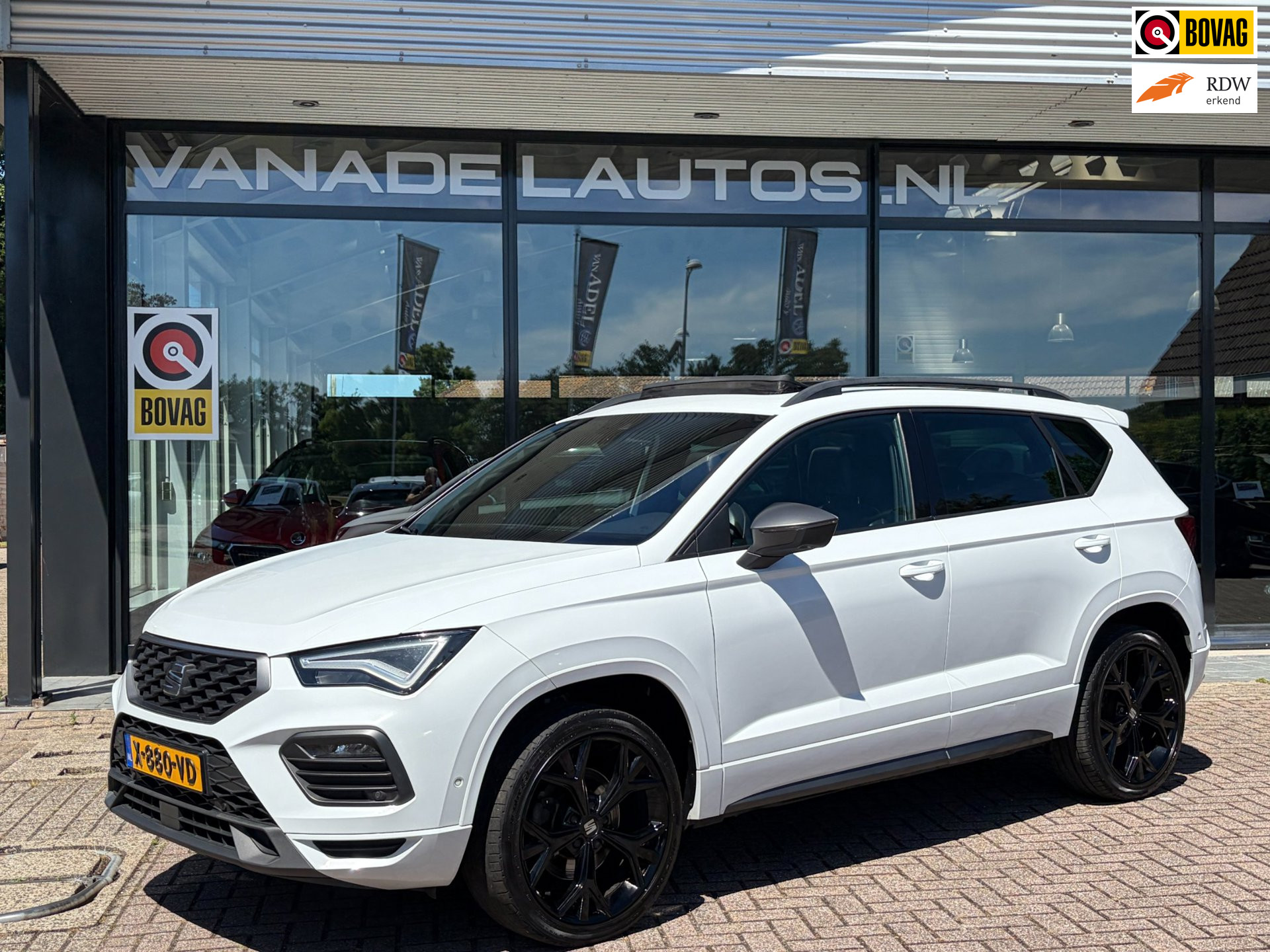 SEAT Ateca 2.0 TSI 4Drive FR Business Intense Aut. UNIEK Panorama Camera Adap.Cruise Dealeronderhouden!