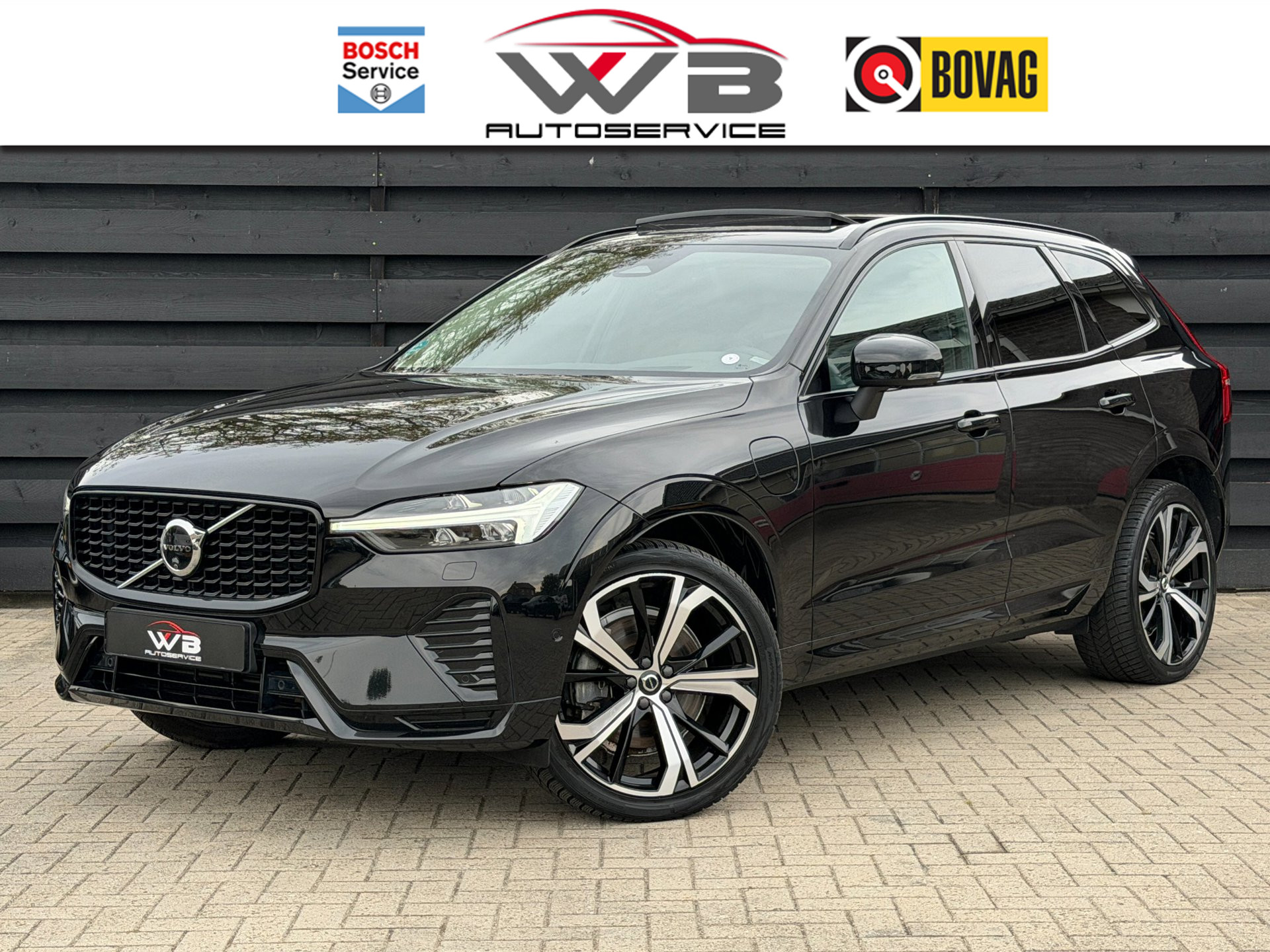 Volvo XC60 2.0 T8 Plug-in hybrid AWD Ultimate Dark I Pano I SOH 100%