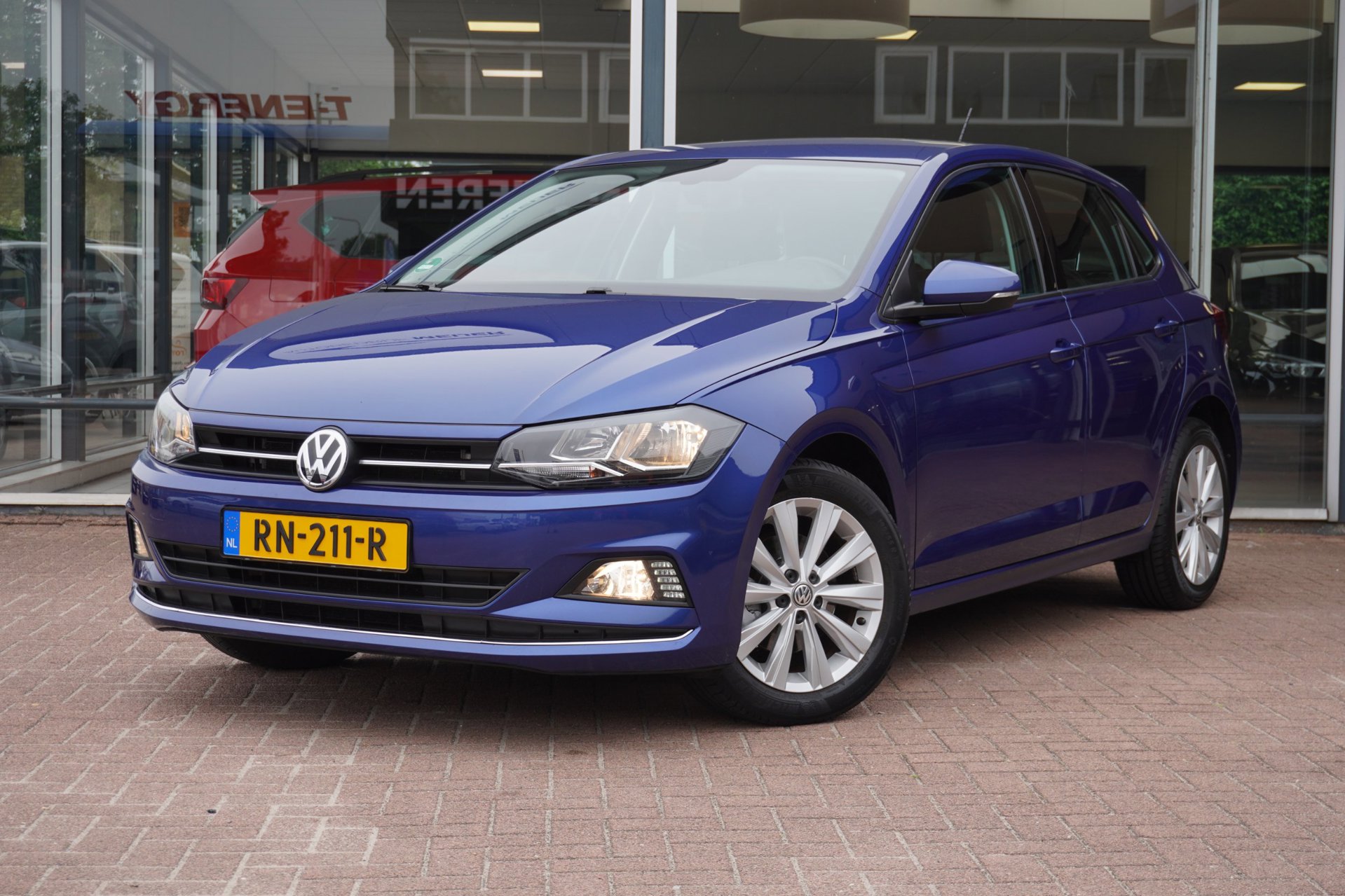 Volkswagen Polo 1.0 TSI Highline 5deurs | Airco | Elek. Pakket | Vol opties | Dealerauto | Inruil mogelijk