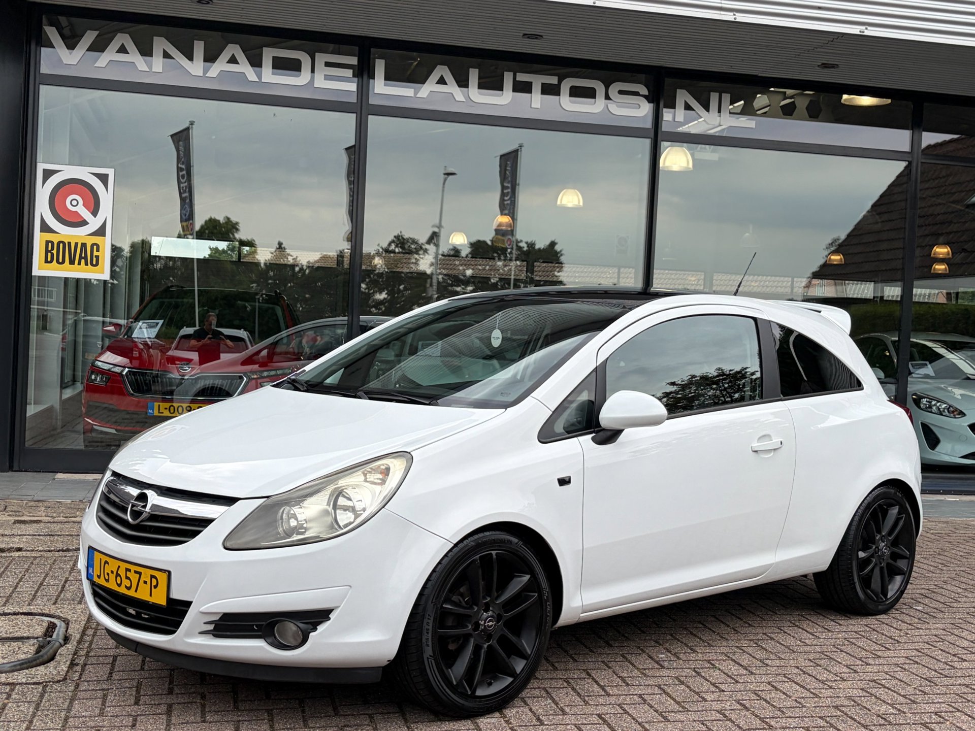 Opel Corsa 1.4-16V Color Edition Airco LM-Velgen Elek.Pakket Nieuwe APK!