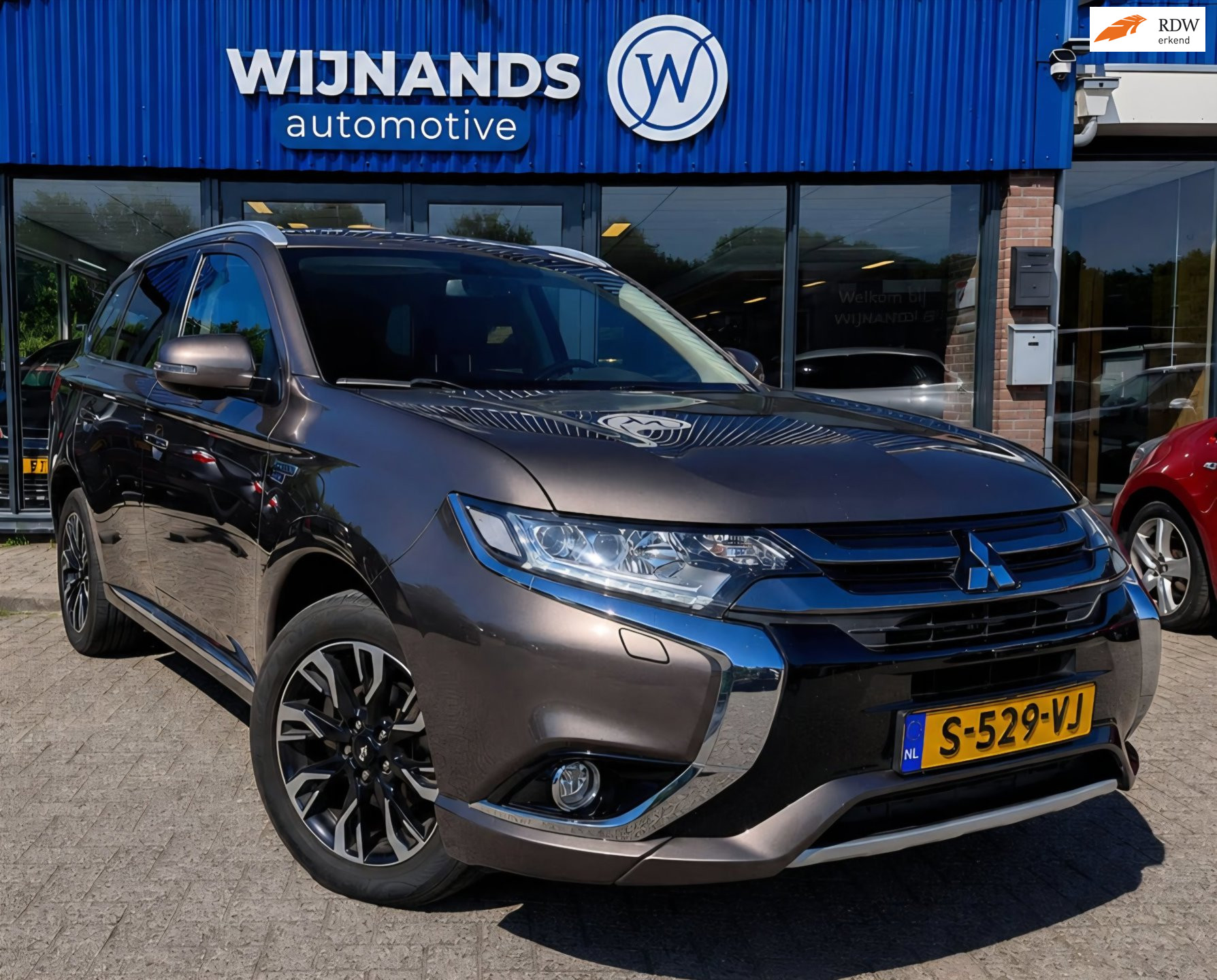 Mitsubishi Outlander 2.0 PHEV Instyle+ 4wd Dealer Oh 360° camera