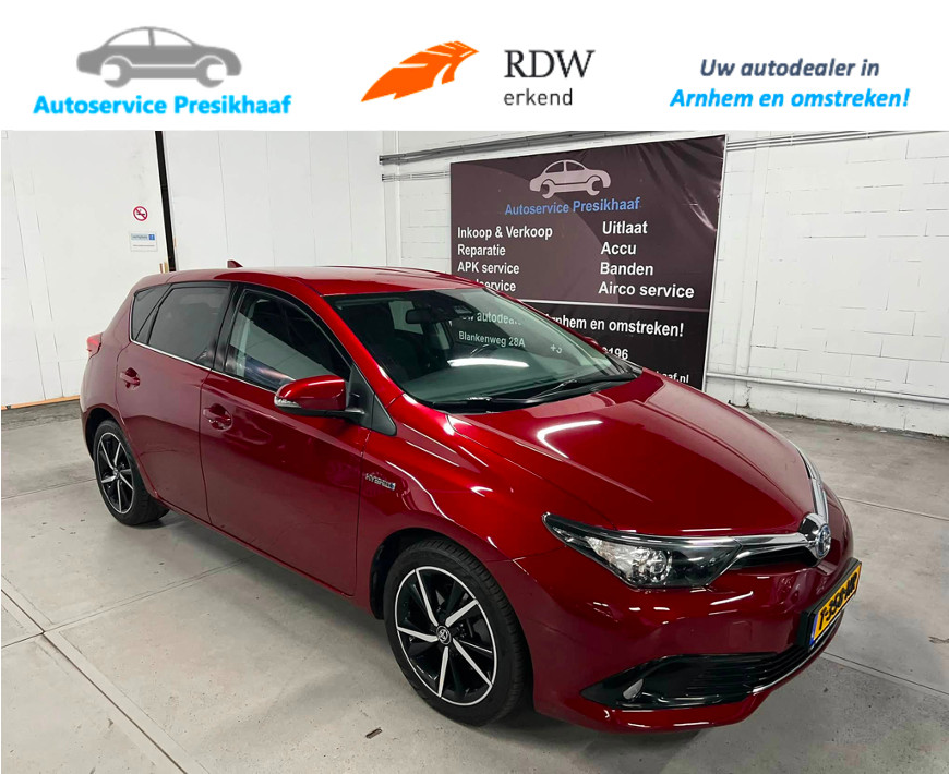 Toyota Auris 1.8 Hybrid Black Edition Automaat