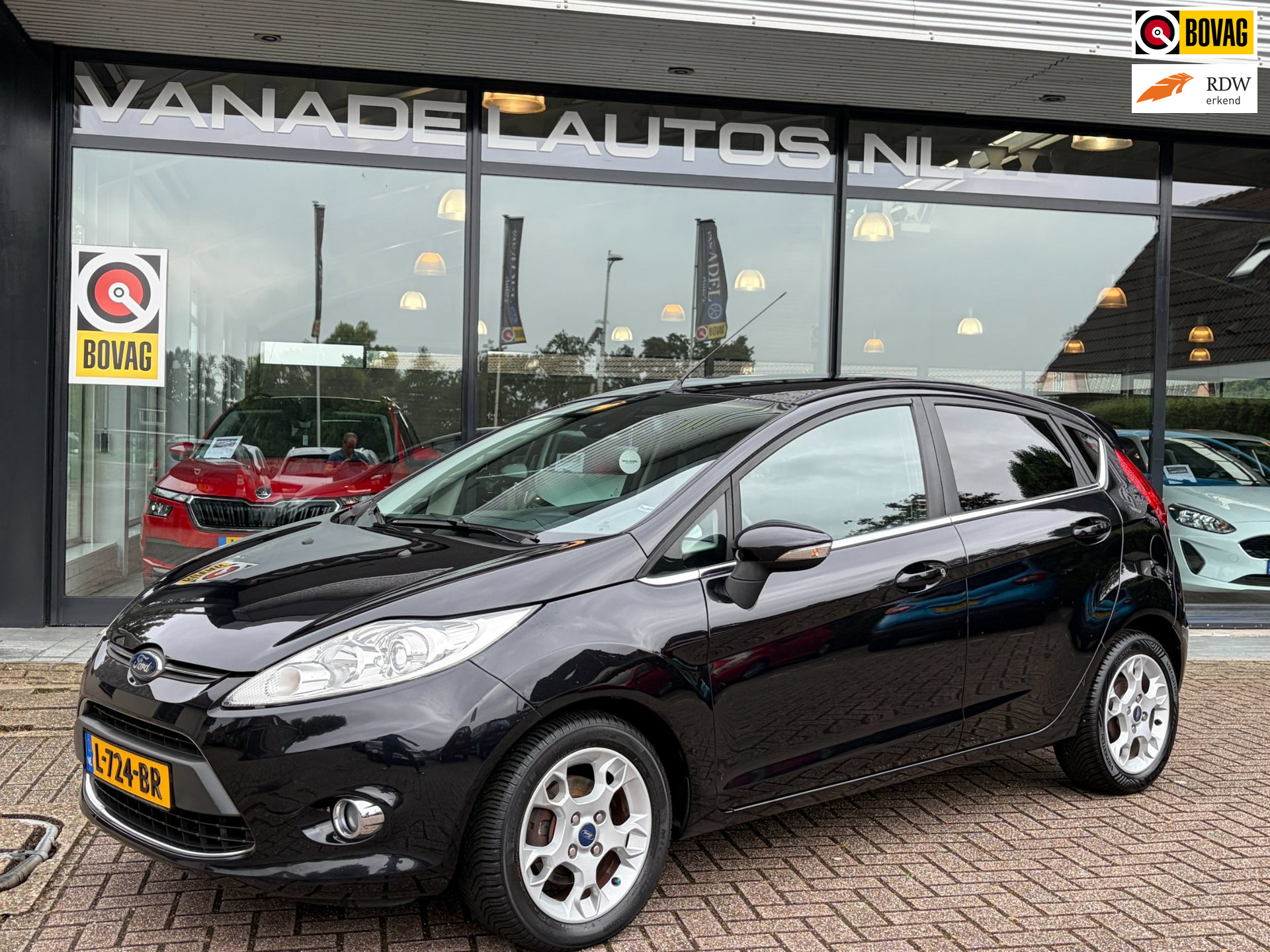 Ford Fiesta 1.25 Titanium 5Drs 82PK Clima LM-Velgen Stoelverw. Dealeronderhouden!