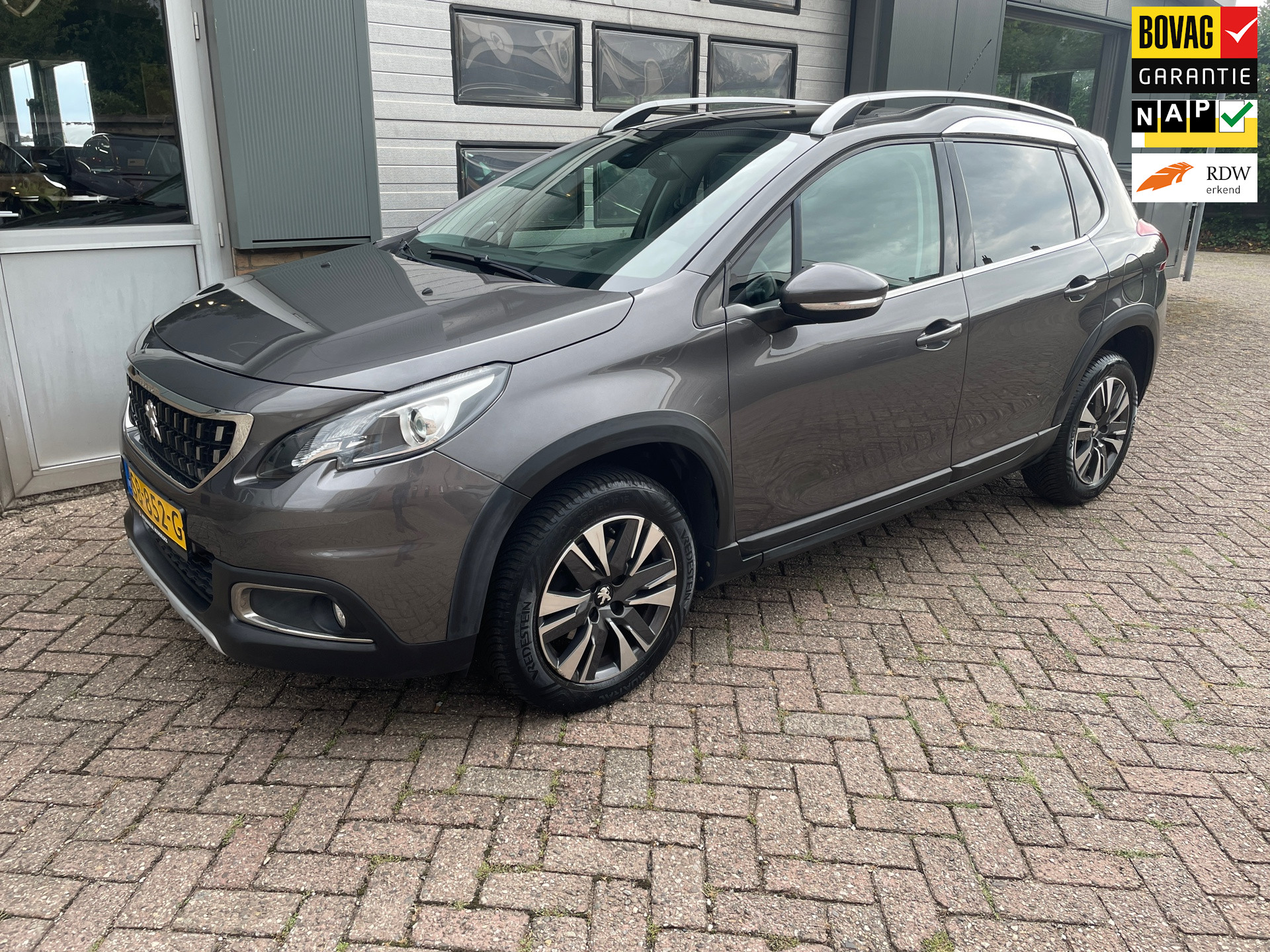 Peugeot 2008 1.2 PureTech Allure