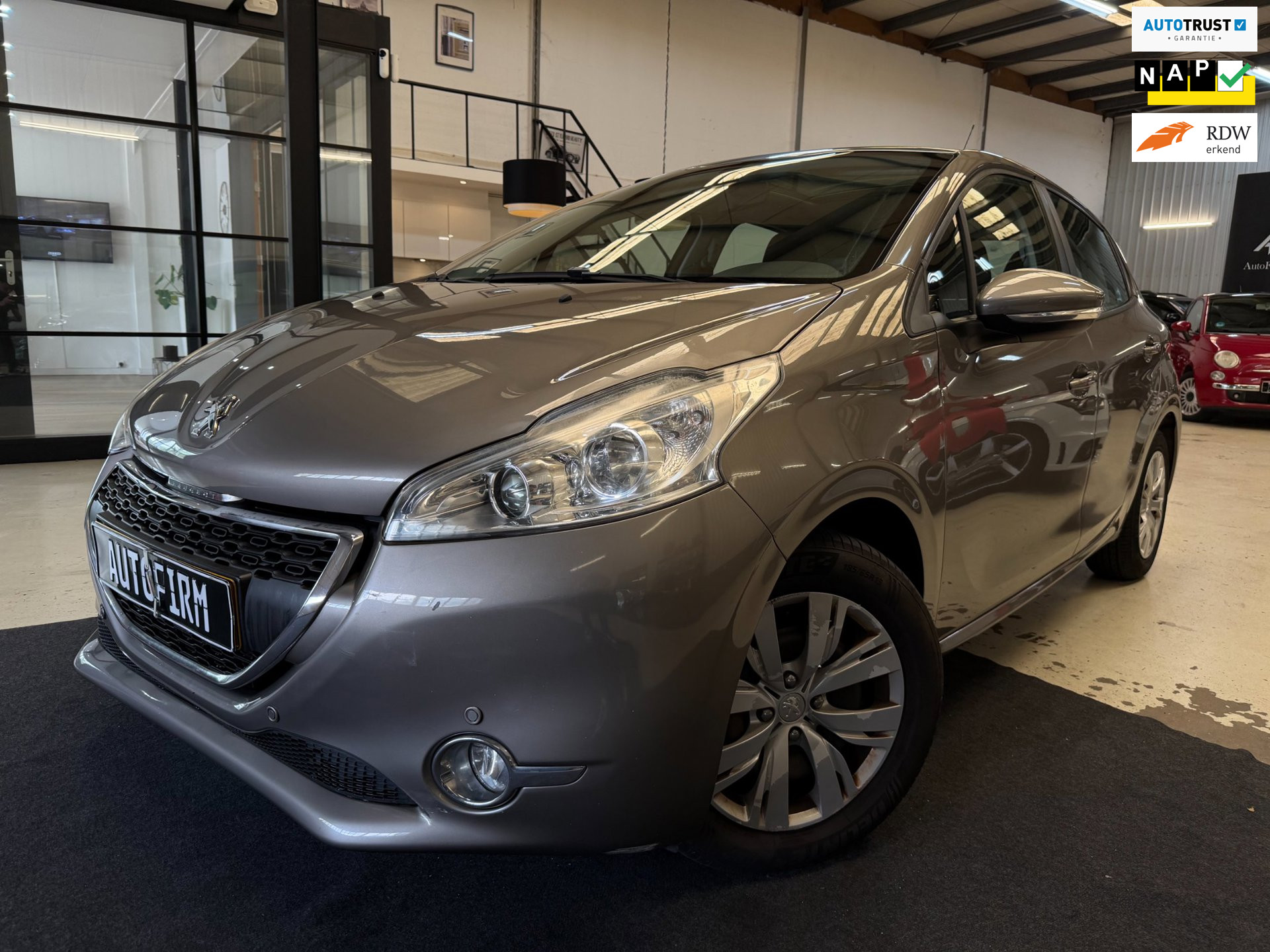 Peugeot 208 1.0 VTi Active Nette Auto NAP Vaste Panoramadak Bluetooth