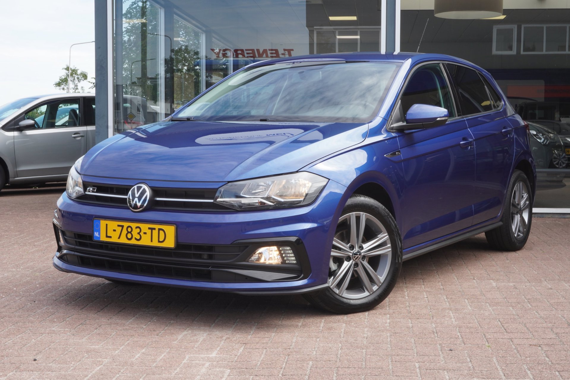 Volkswagen Polo 1.0 TSI R-Line Edition | Automaat | 110.000KM | Airco | Navigatie | Dealerauto | Inruil mogelijk