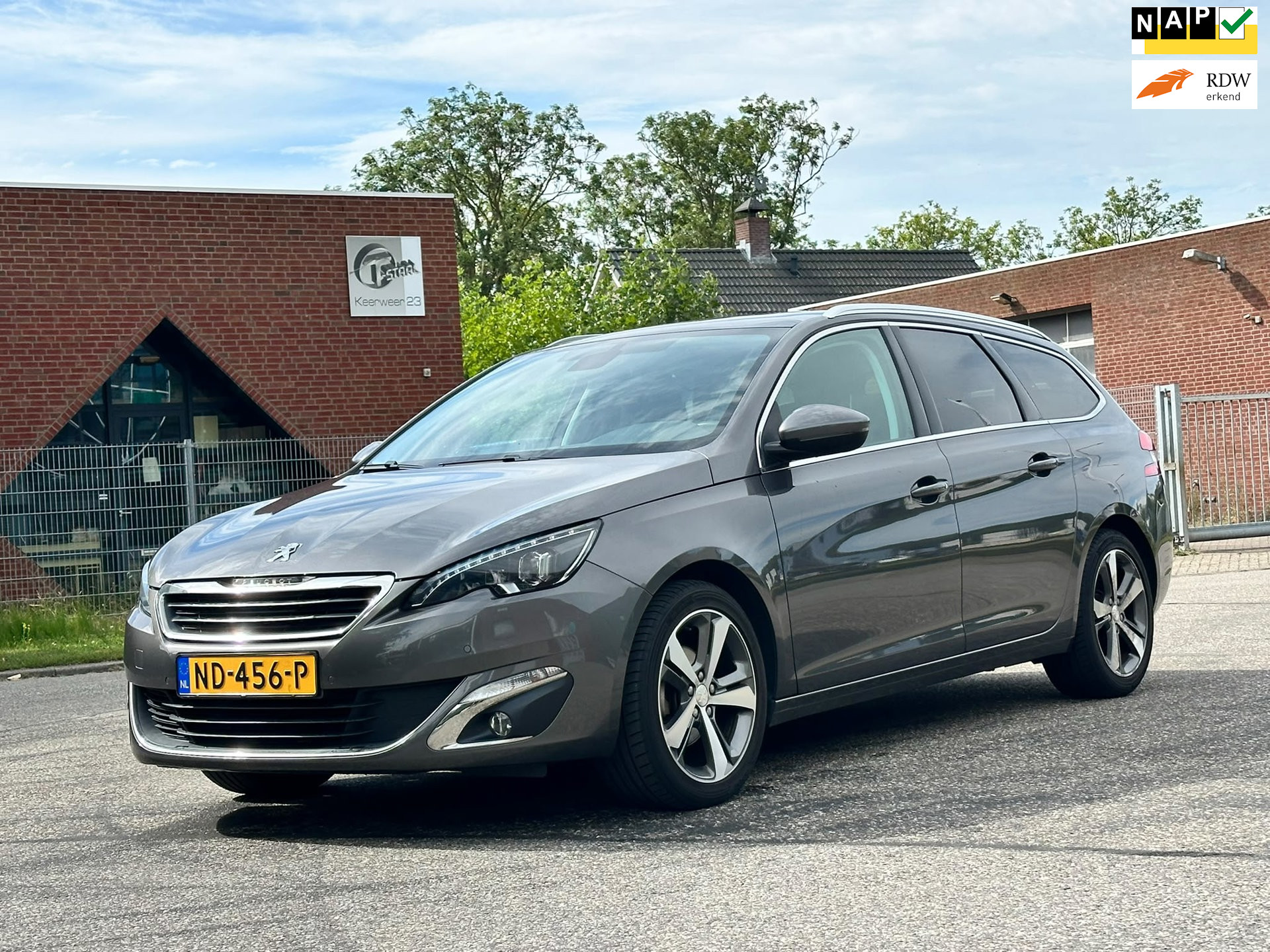 Peugeot 308 SW 1.2 PureTech Allure Navigatie*Pano*LED*Cruise*Clima*NAP*Dealer onderhouden*LM velgen*Parkeersensoren*