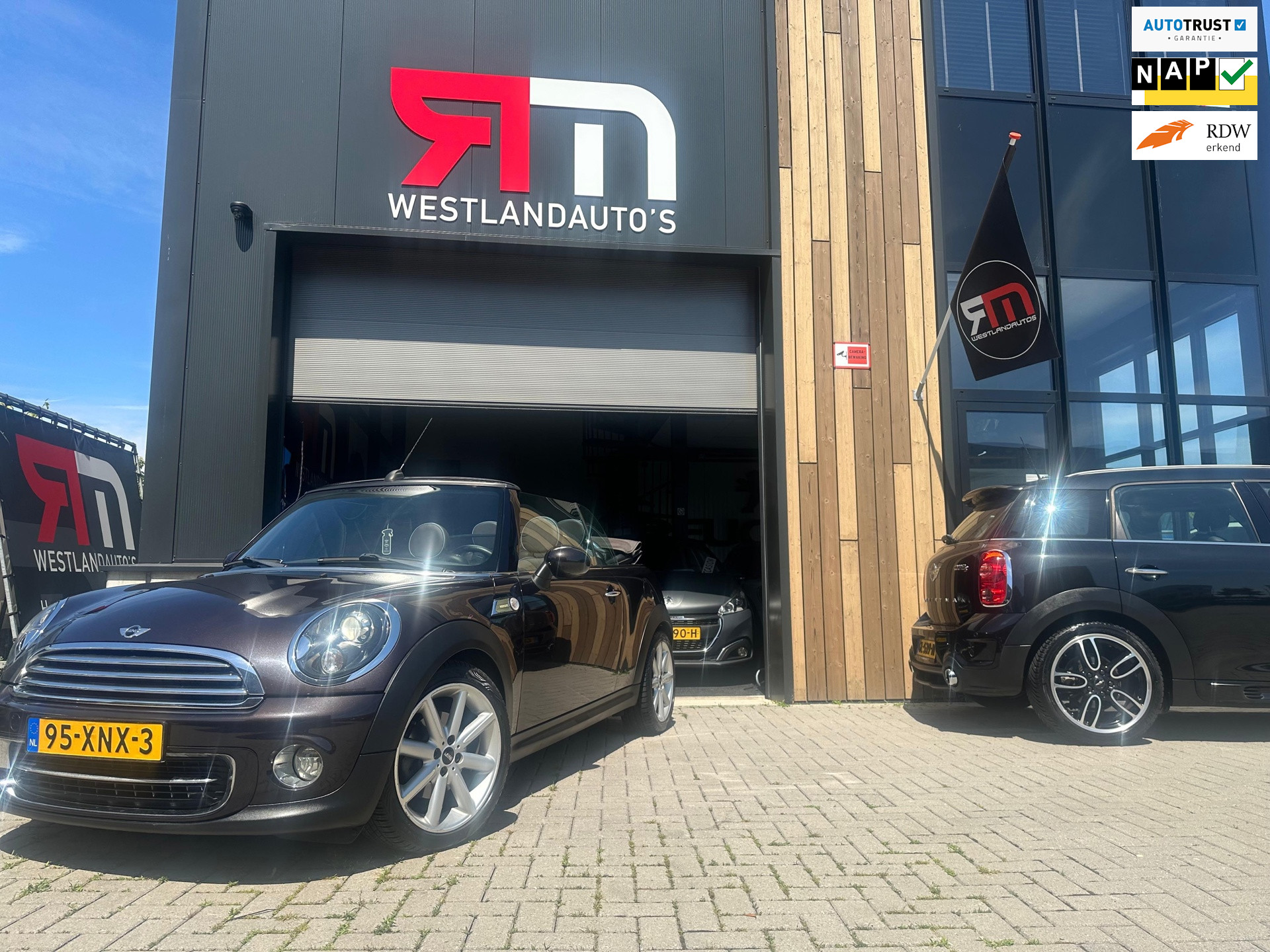 MINI Cabrio 1.6 cooper cabrio highgate/navi/climaat-control/LM-velgen/alarm/sound-system/windscherm/ 2 sleutels/dealer-ondh/leer