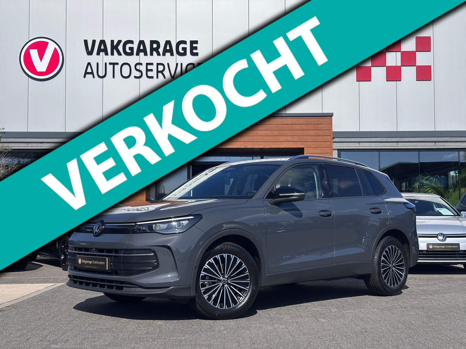 Volkswagen Tiguan 1.5 eTSI DSG|360° Camera|Elektrische Trekhaak|Stoel/Stuur Verw|App-Connect