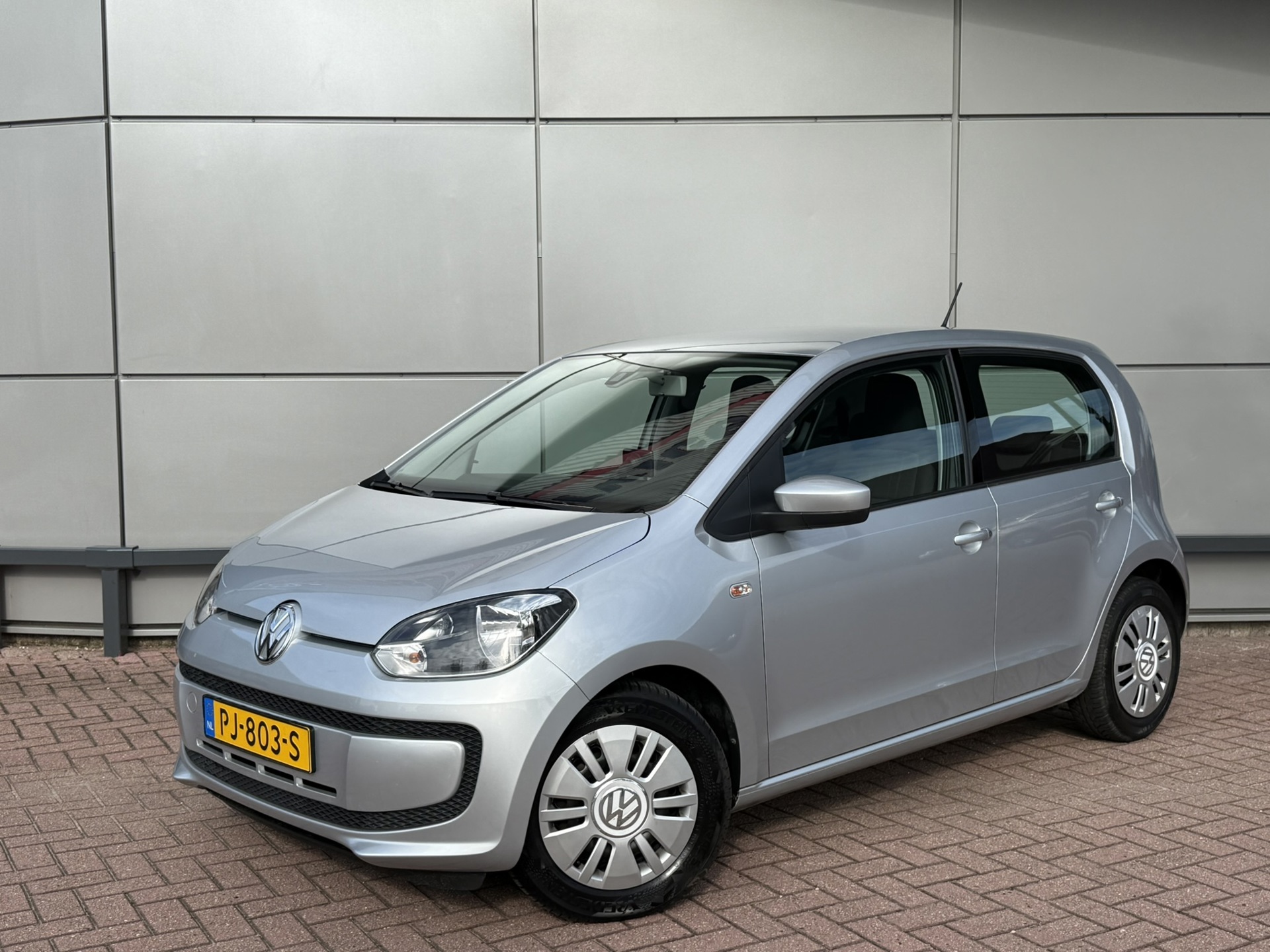 Volkswagen up! 1.0 high up! BlueMotion | Automaat | Navi | Cruise Control | Parkeersensoren |