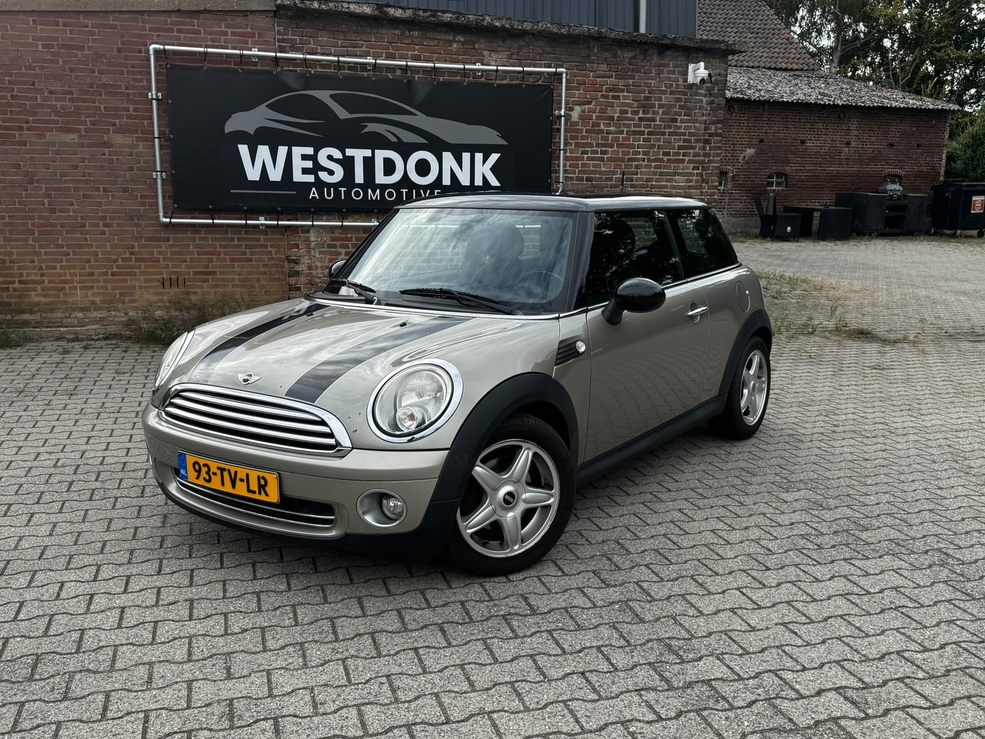 MINI 3-deurs 1.6 Cooper Chili – Pano/Stoelverwarming