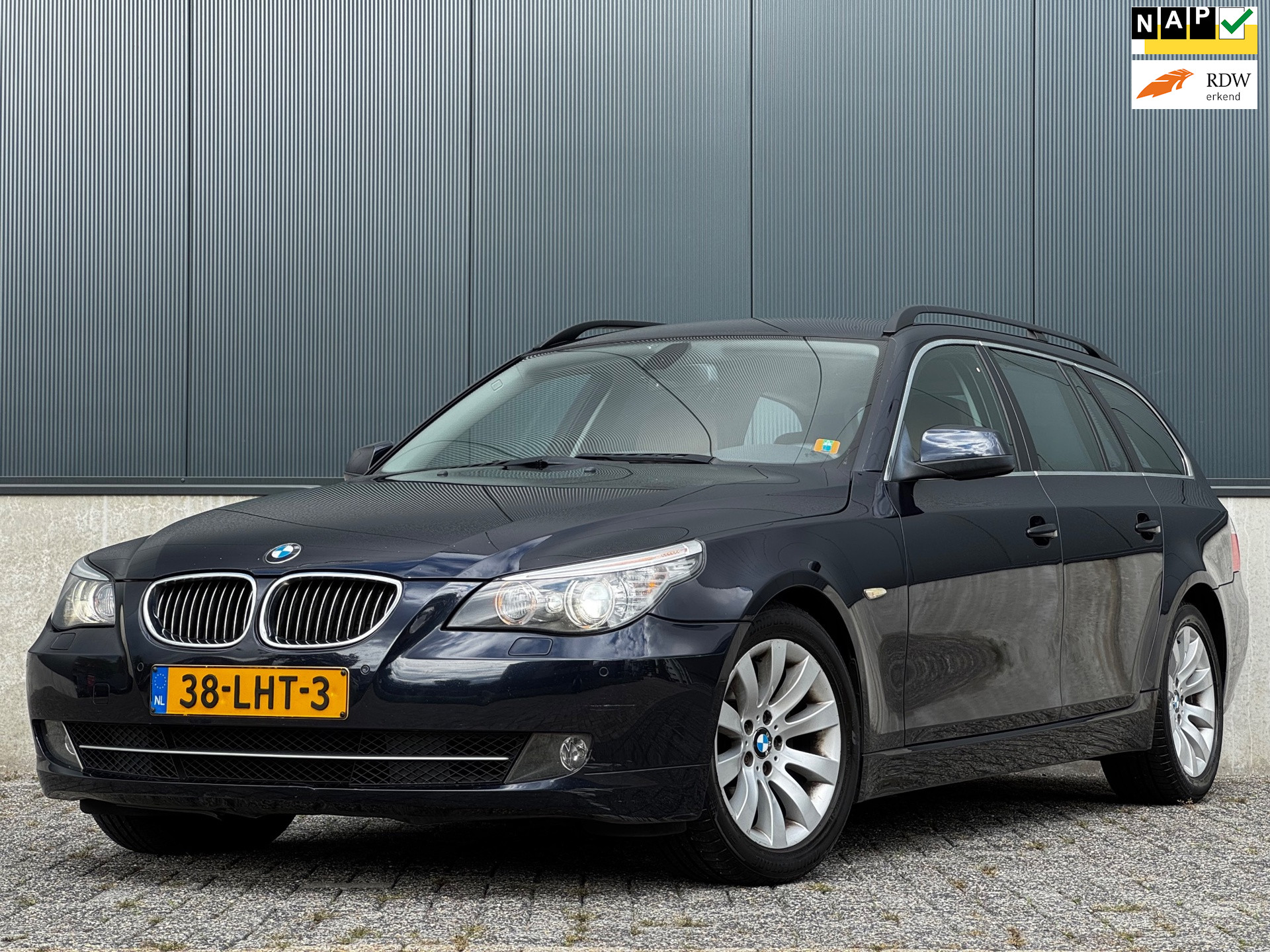 BMW 5 Serie Touring 525i Business Line Edition II AUT|XENON|LEDER|NAVI|STOELVERW|2XSLEUTELS|