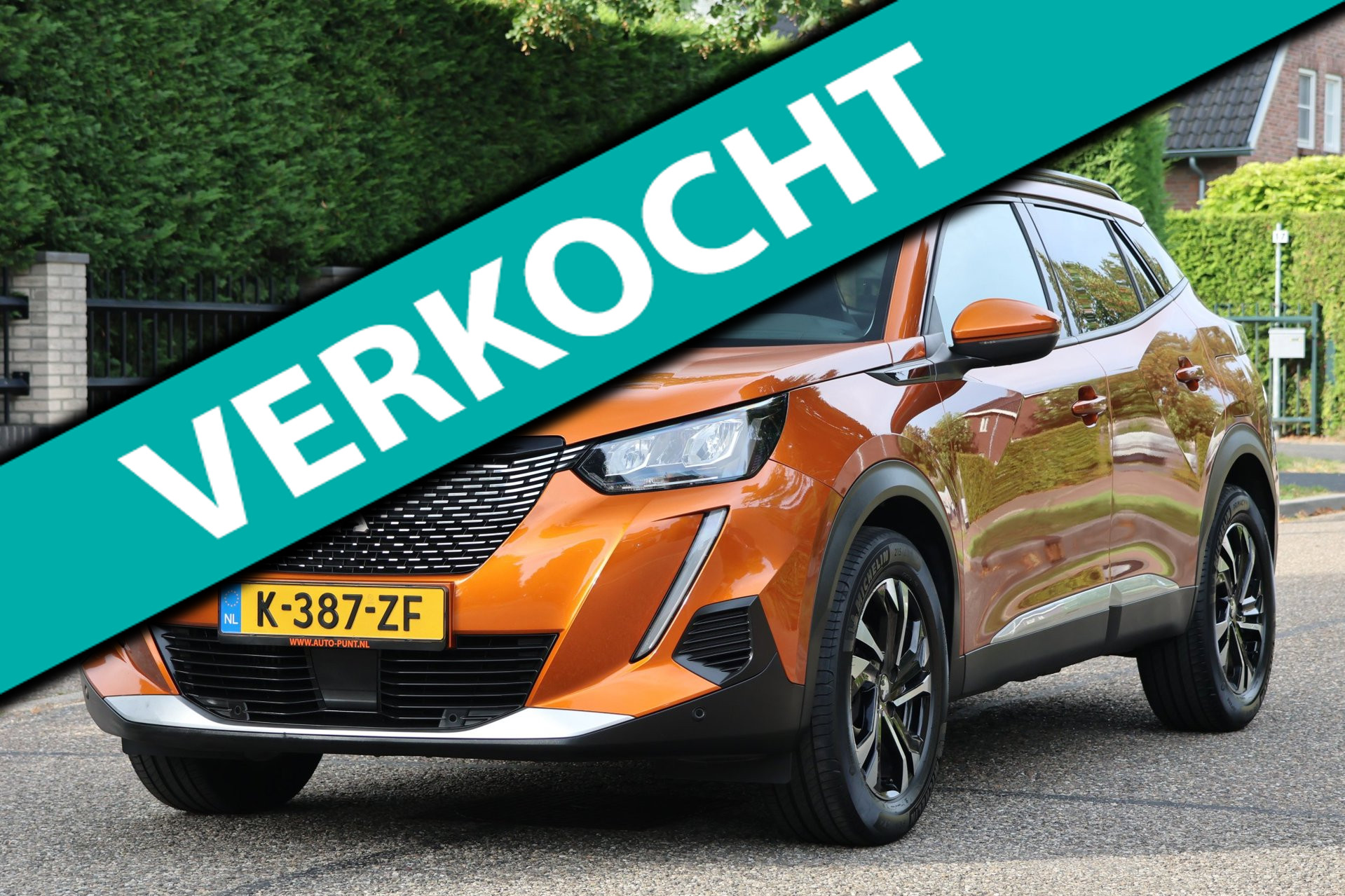 Peugeot 2008 1.2 PureTech Allure | AUTOMAAT | CARPLAY | CLIMA | CRUISE | 3D-COCKPIT | CAMERA | TREKHAAK | GOED ONDERHOUDEN AUTO