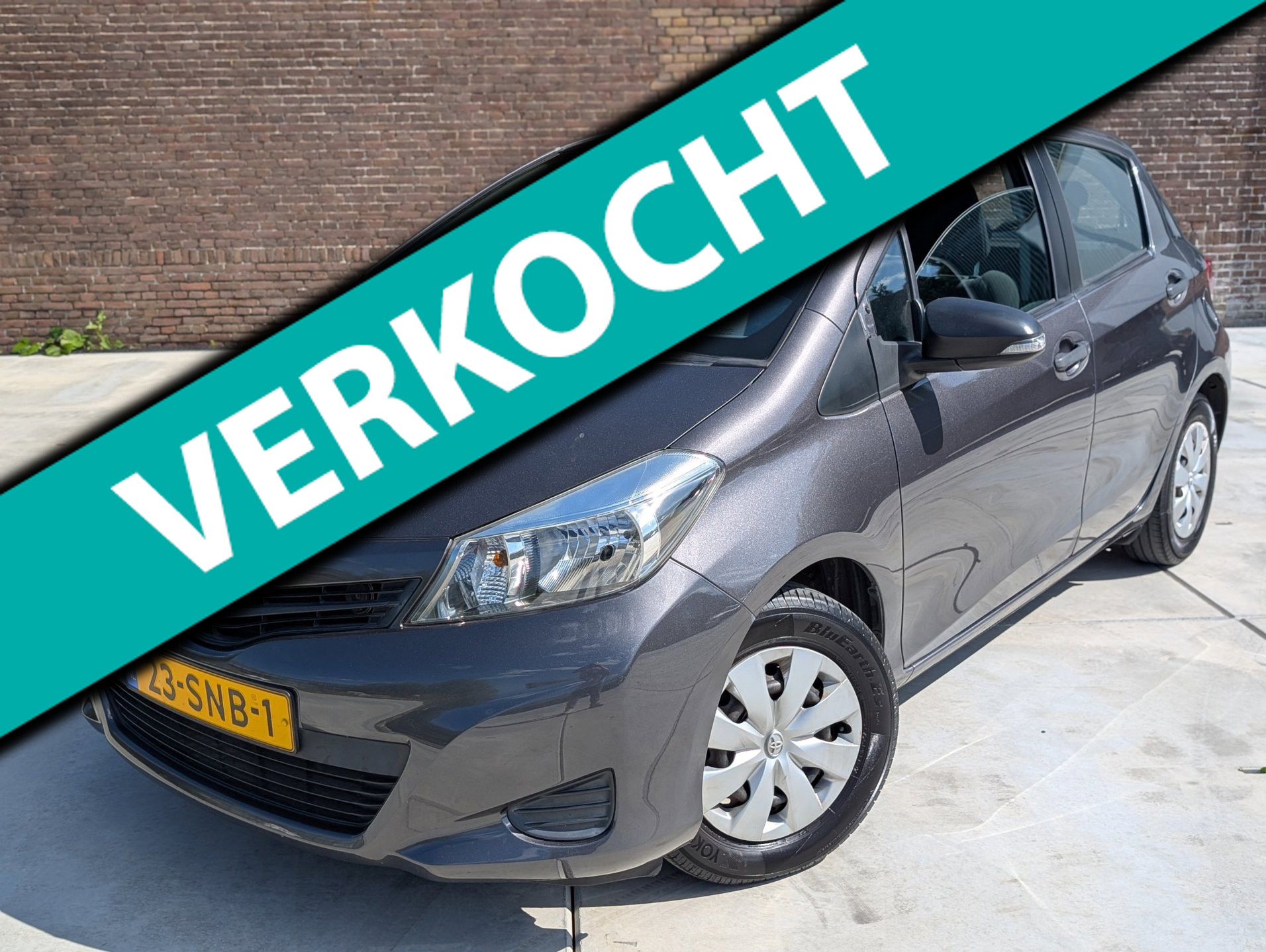 Toyota Yaris 1.0 VVT-i Comfort dealer onderhouden!