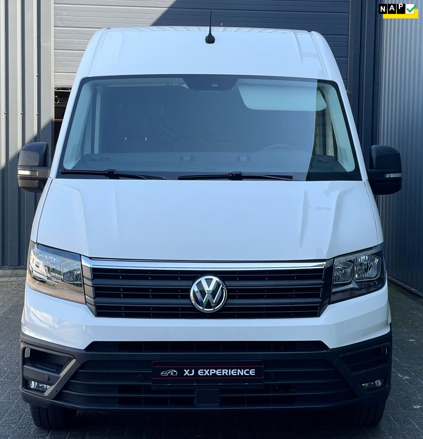 Volkswagen Crafter 35 2.0 TDI L4H3 NAVI AIRCO 140 PK AUTOMAAT CARPLAY