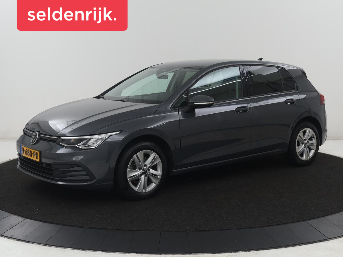 Volkswagen Golf 1.5 TSI Life | Stuur/stoel verwarming | Adaptive cruise |