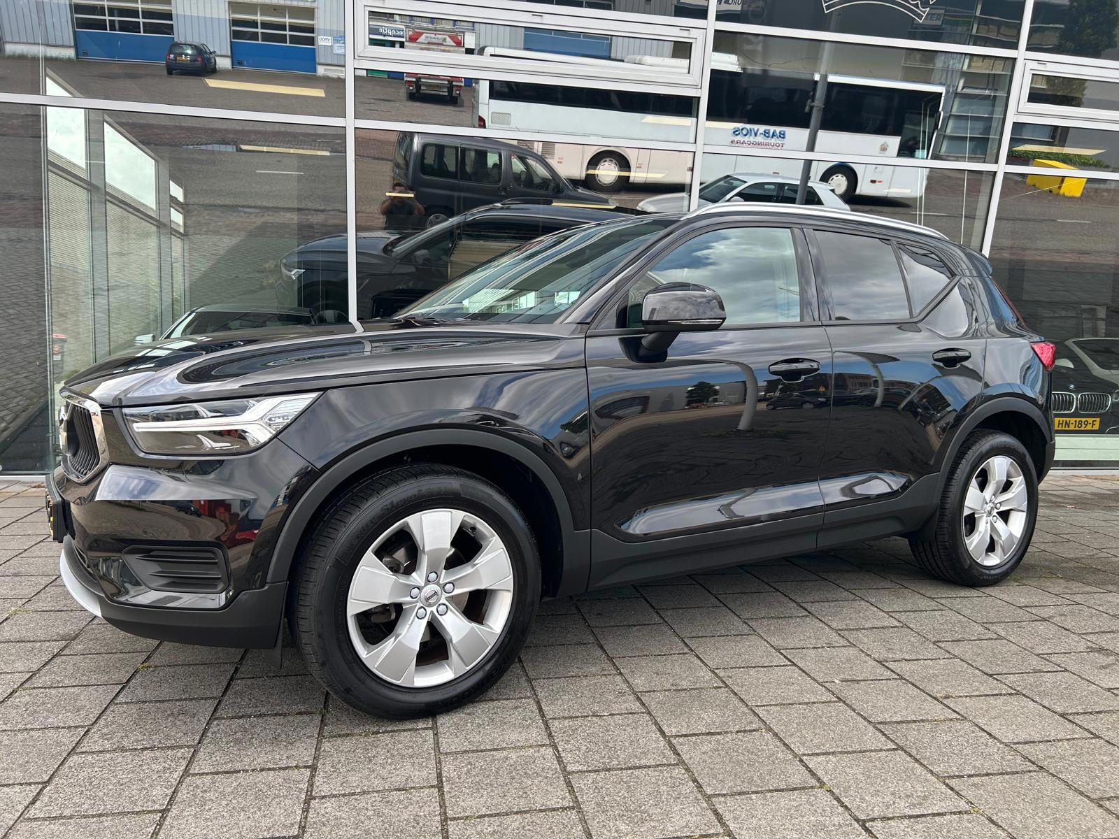 Volvo XC40 1.5 T3 Momentum Pro