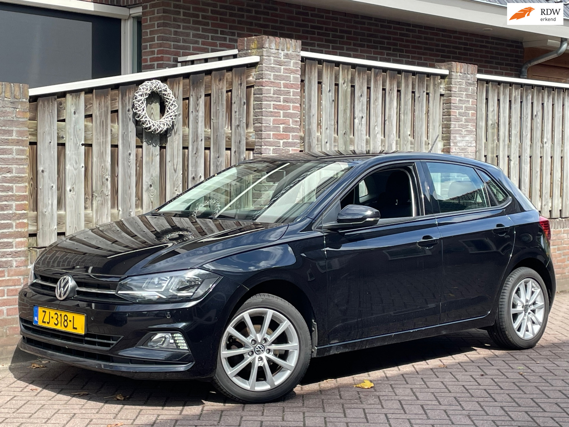 Volkswagen Polo 1.0 TSI Comfortline AIRCO, 16”LM, Apple Carplay, 5-deurs!