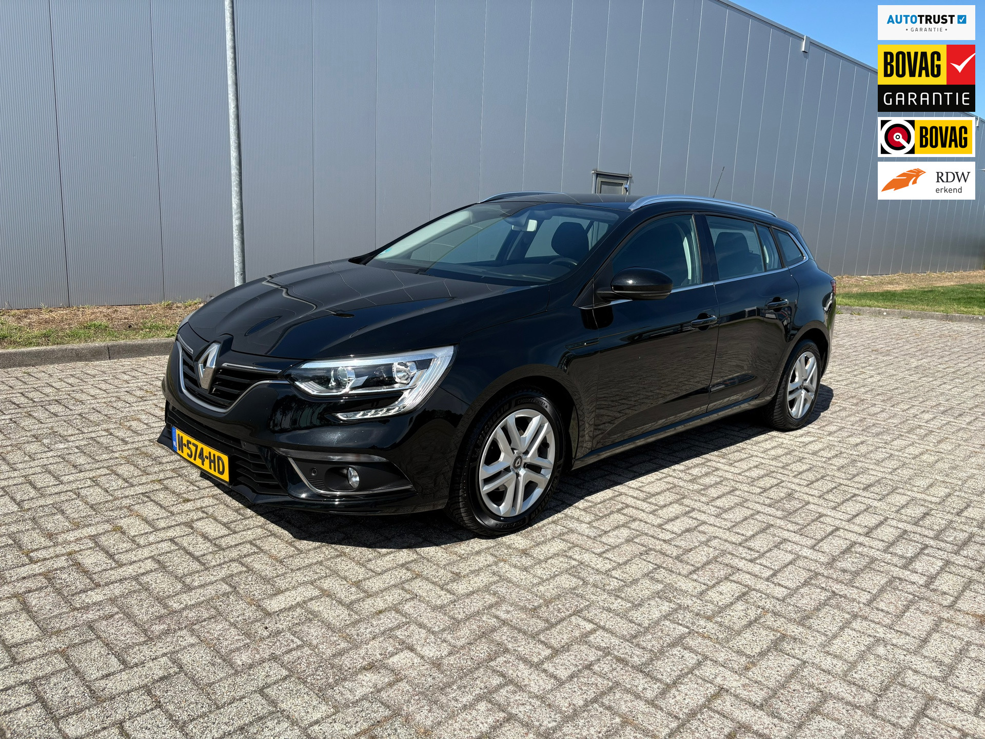 Renault Mégane Estate 1.2 TCe Limited , Automaat, Stoelverwarming, Climaat control, Trekhaak