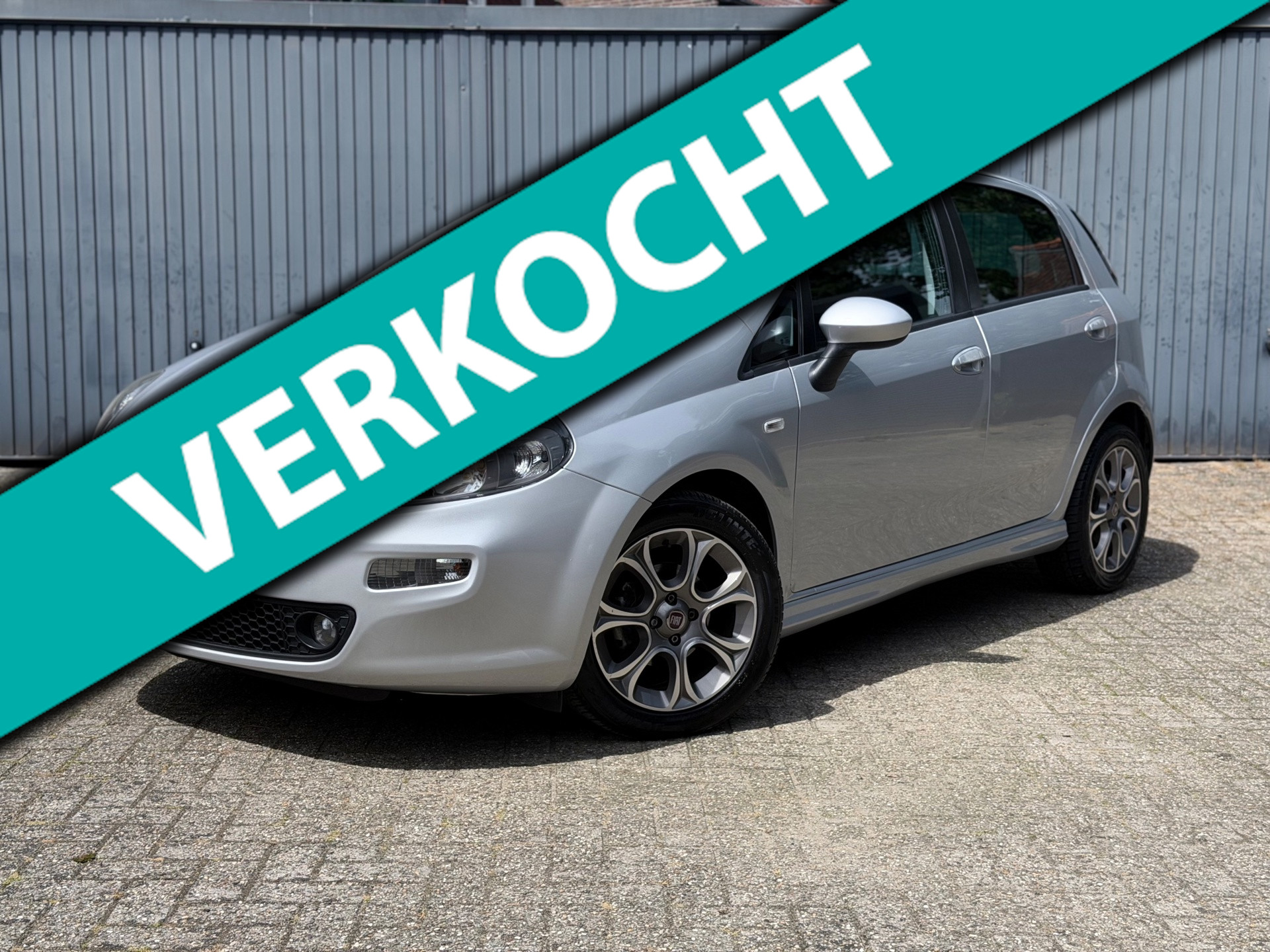 Fiat Punto Evo 0.9 TwinAir Lounge | Climate | Nieuwe APK | NAP