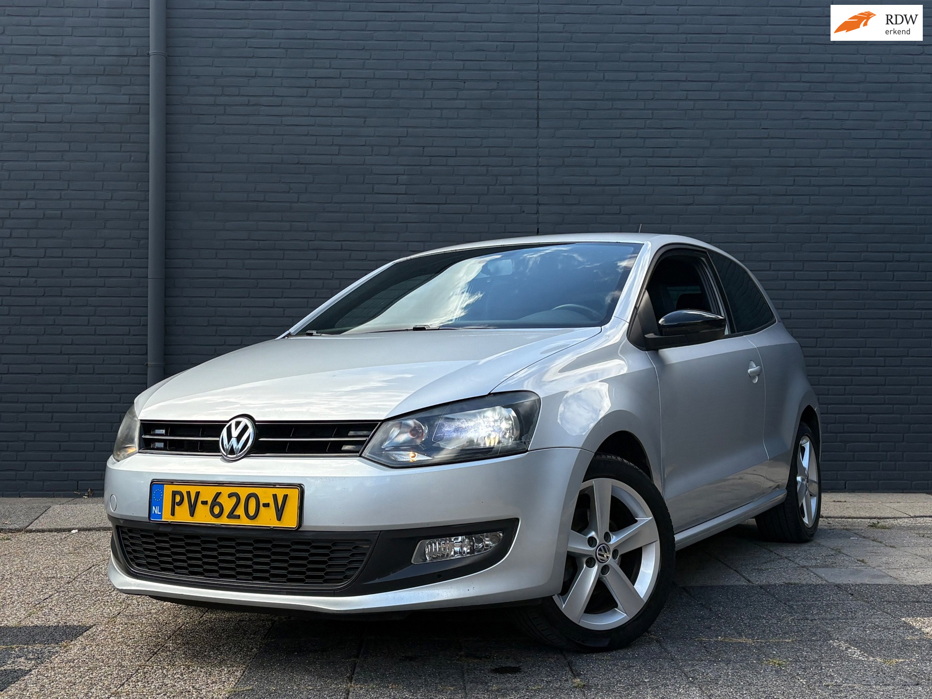 Volkswagen Polo 1.2 TSI Highline | Silver Edition | Android | Airco