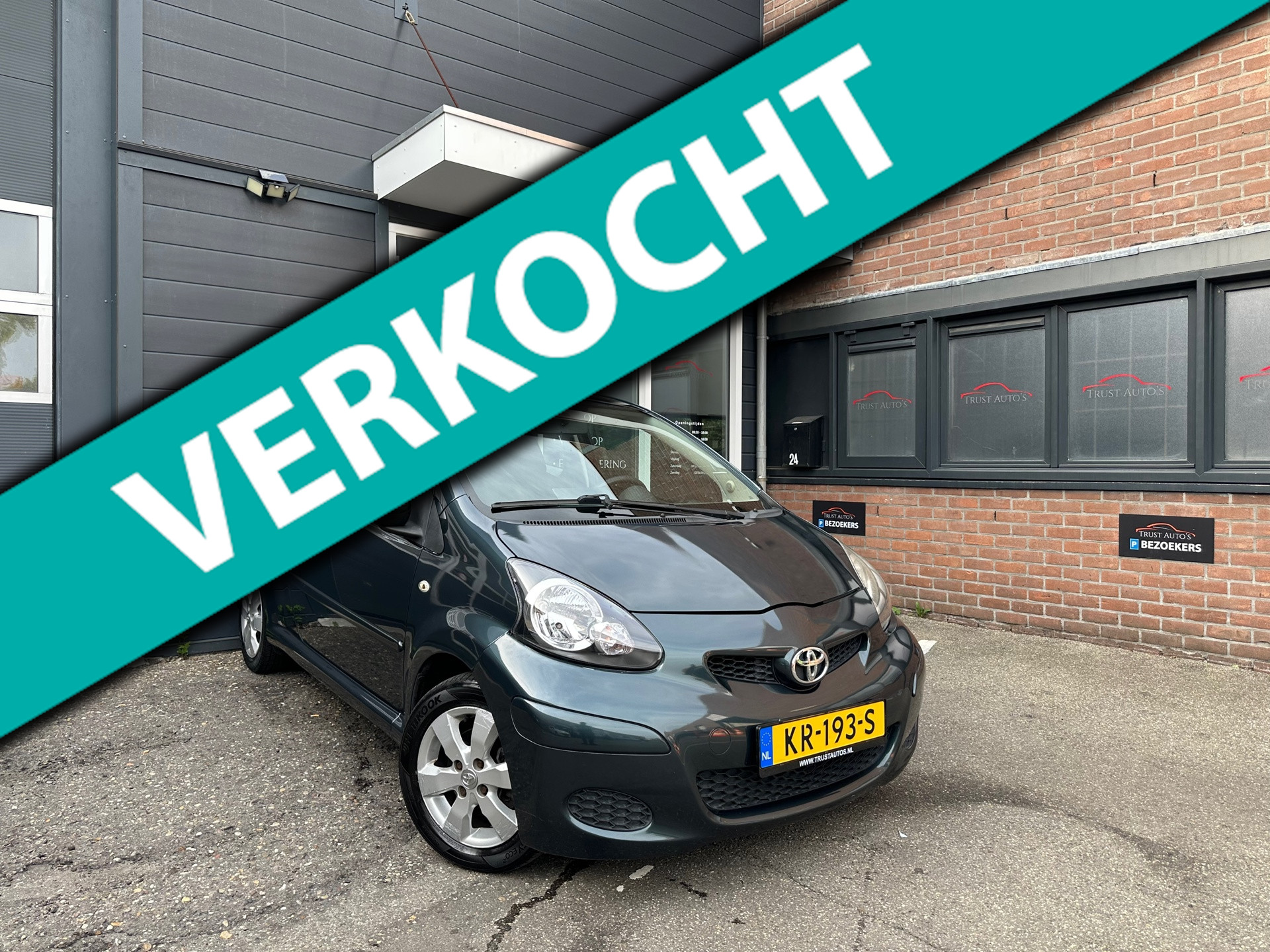 Toyota Aygo 1.0-12V Comfort Navigator|Airco|Carplay|Elek.ramen