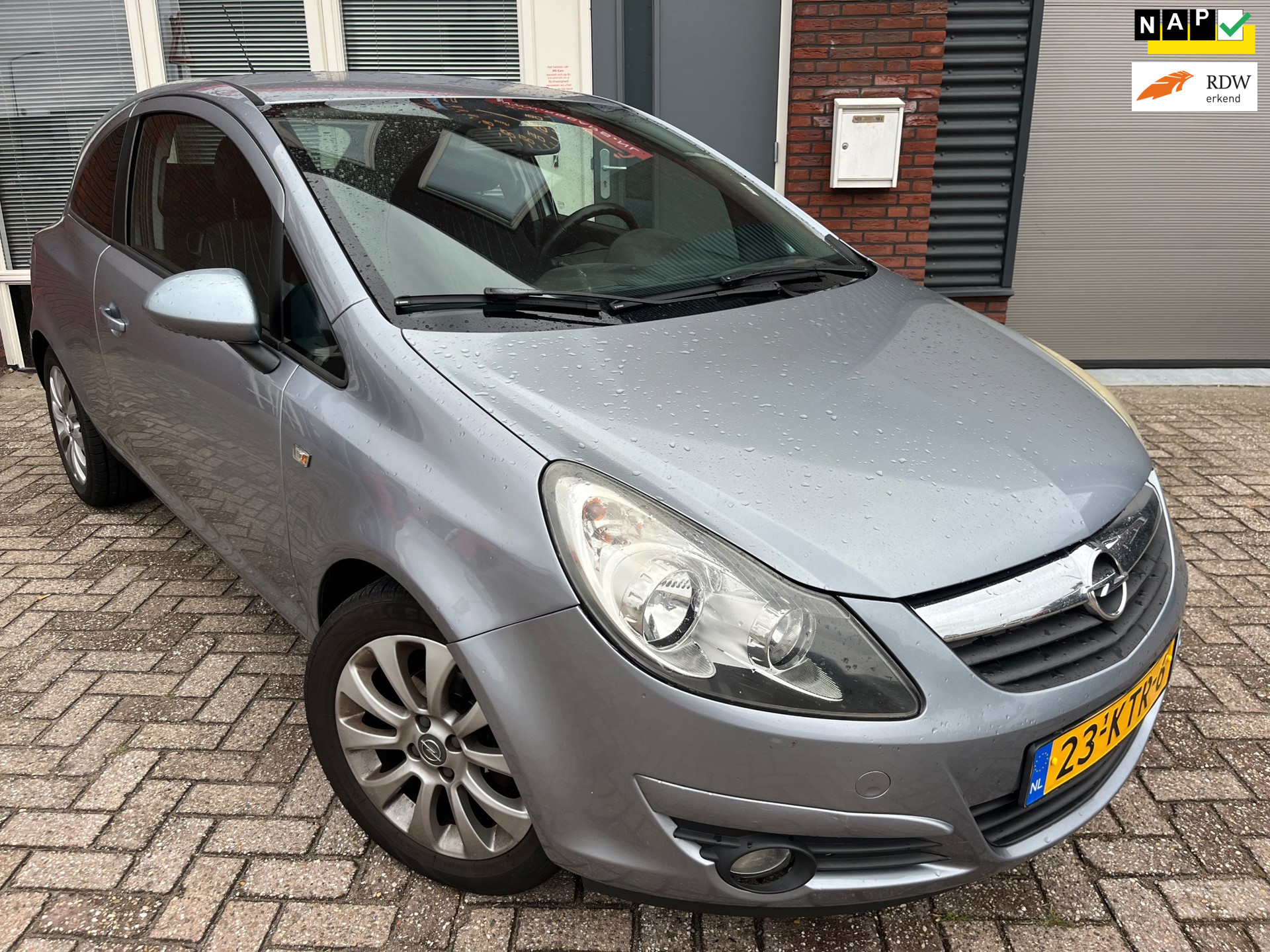 Opel Corsa 1.2-16V ‘111’ Edition / Airco / Cruise / LM / NAP