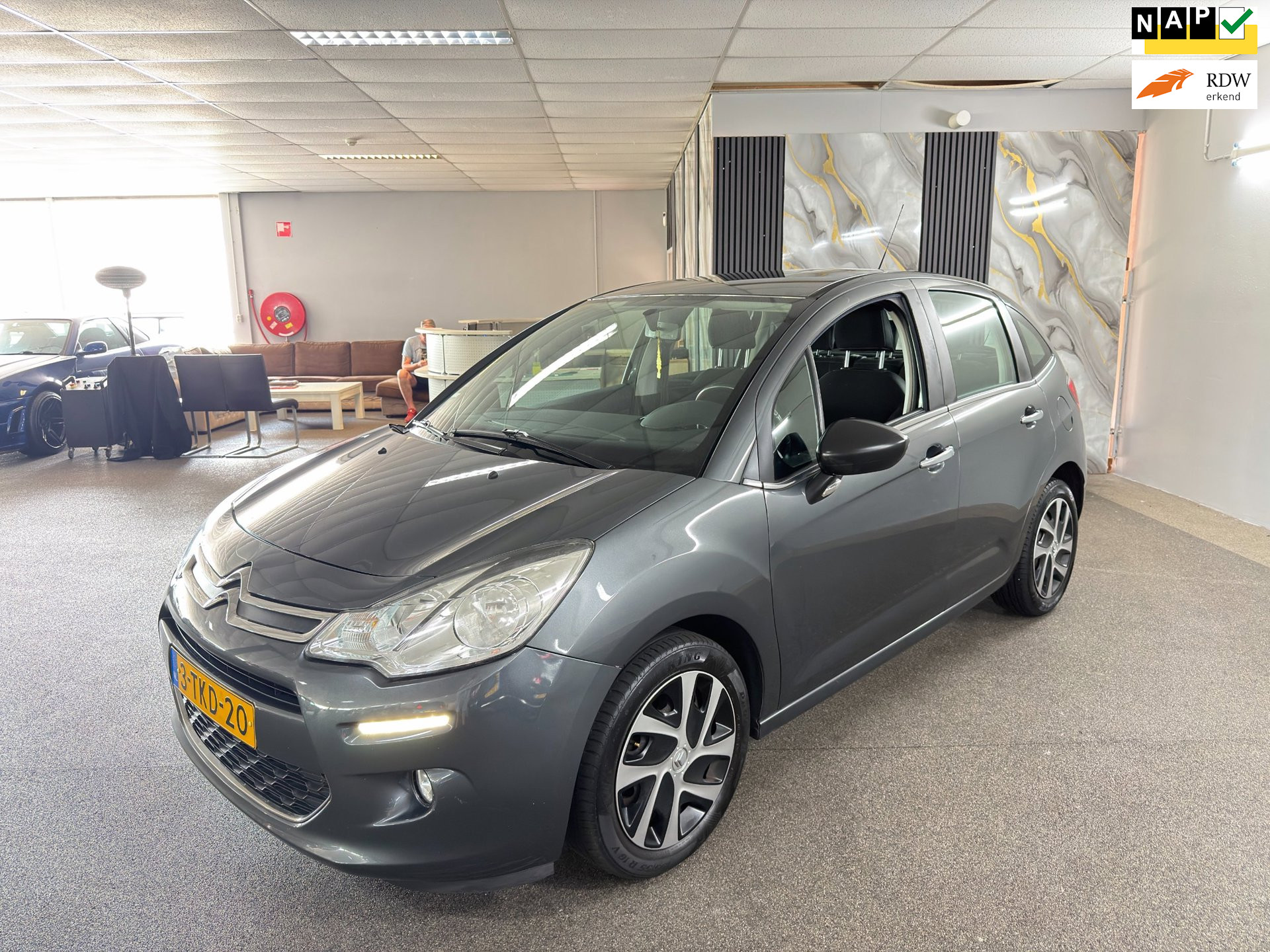 Citroën C3 1.2 VTi Collection Apk Nieuw,Automaat,Cruise,Clima,N.A.P,5Deurs,Trekhaak,Topstaat!!