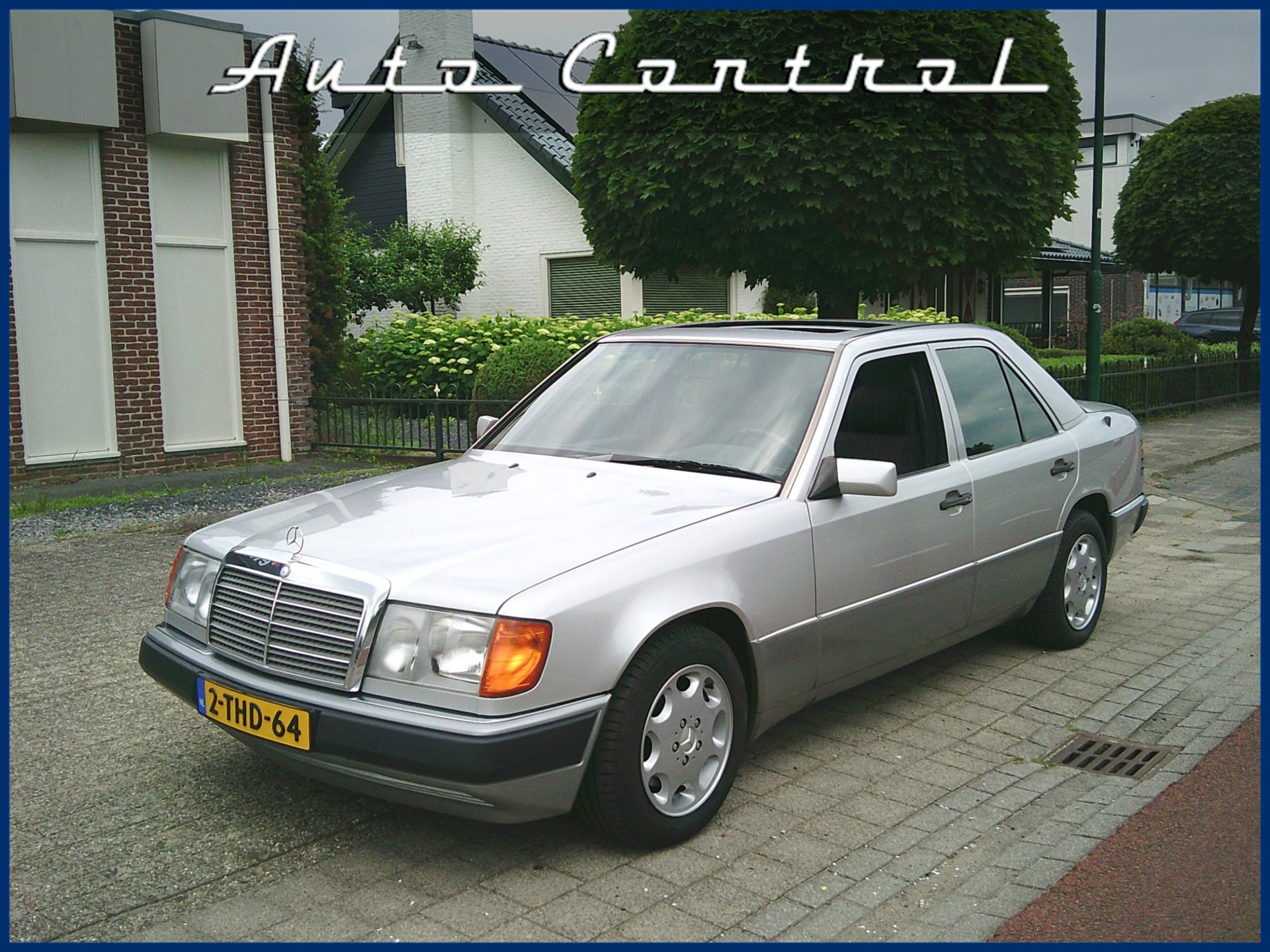 Mercedes-Benz E-Klasse 200-500 300 E-24v 1992 M104 24v