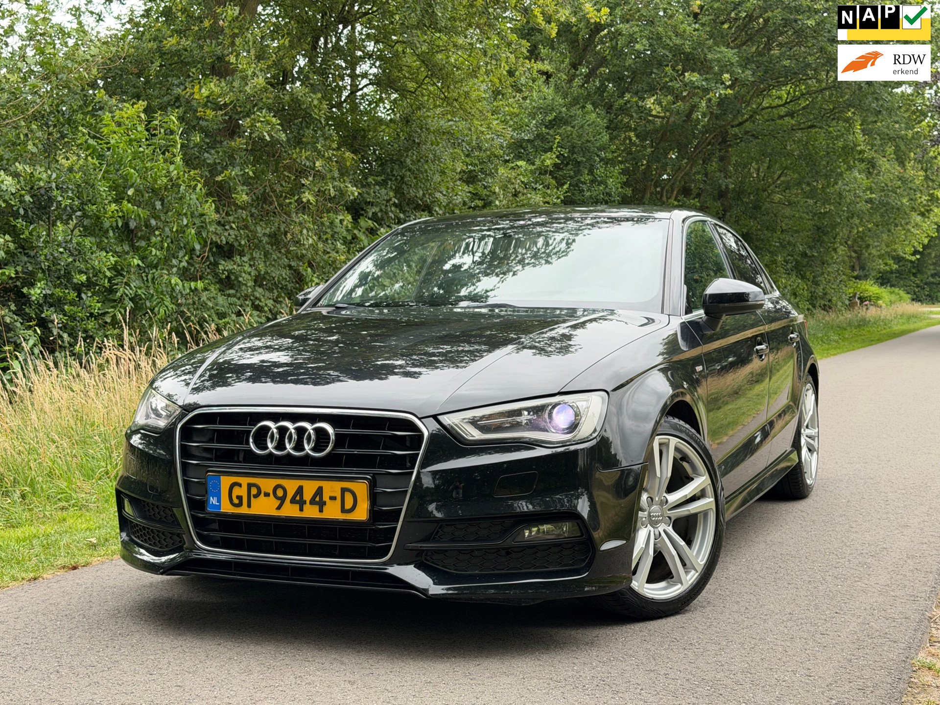 Audi A3 Limousine 1.4 TFSI CoD Ambition Sport Edition | S-Line + Cruise + Navi + Clima Nu € 10.975,-!!!