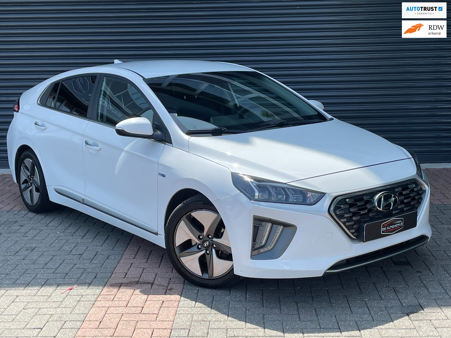 Hyundai IONIQ 1.6 GDi Comfort Only Export! | Led | Navi