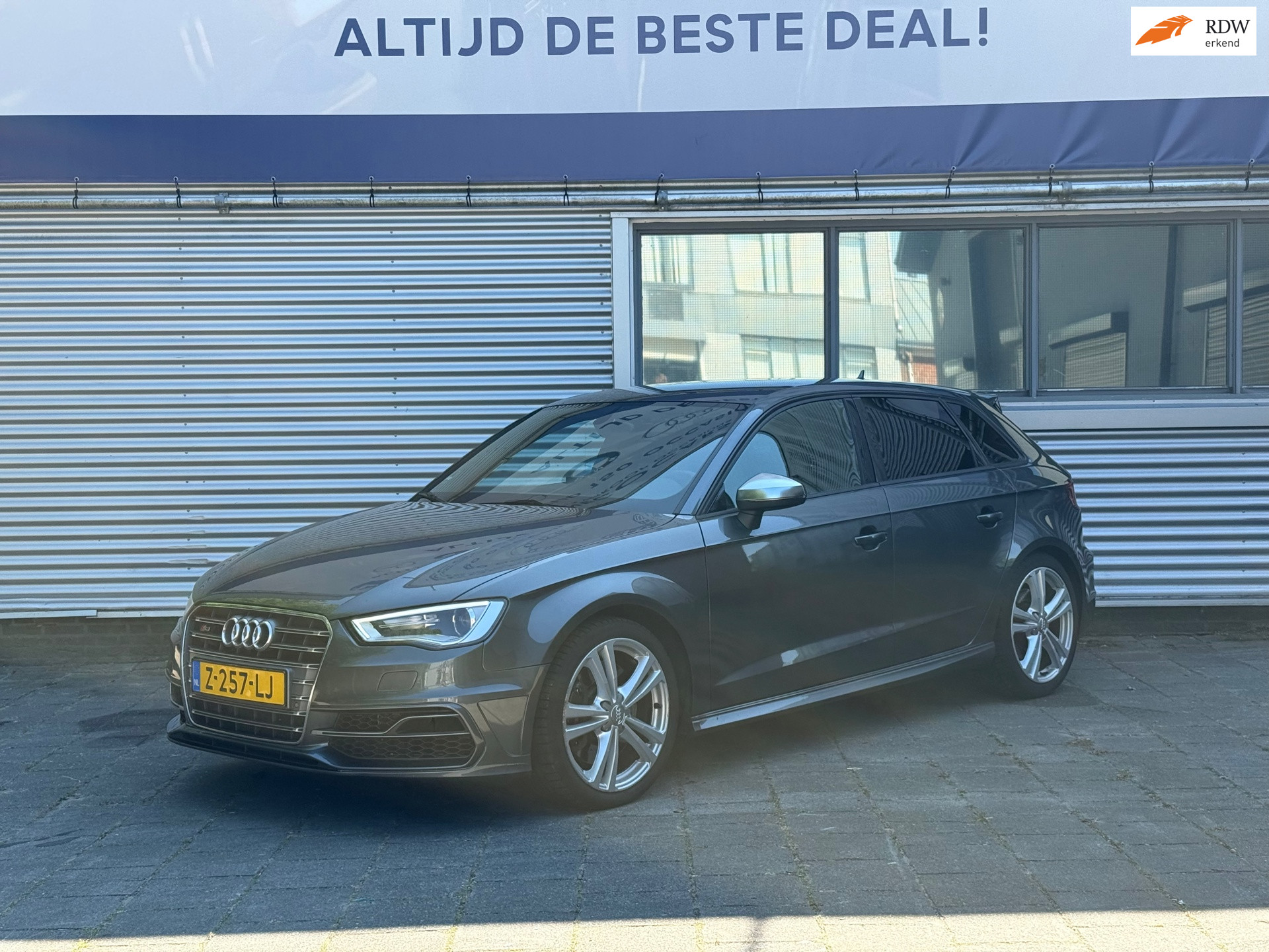 Audi S3 Sportback 2.0 TFSI S3 quattro Pro Line Plus l RS3 Stuur l Xenon l Navi l Rijdt & Schakelt zeer goed l