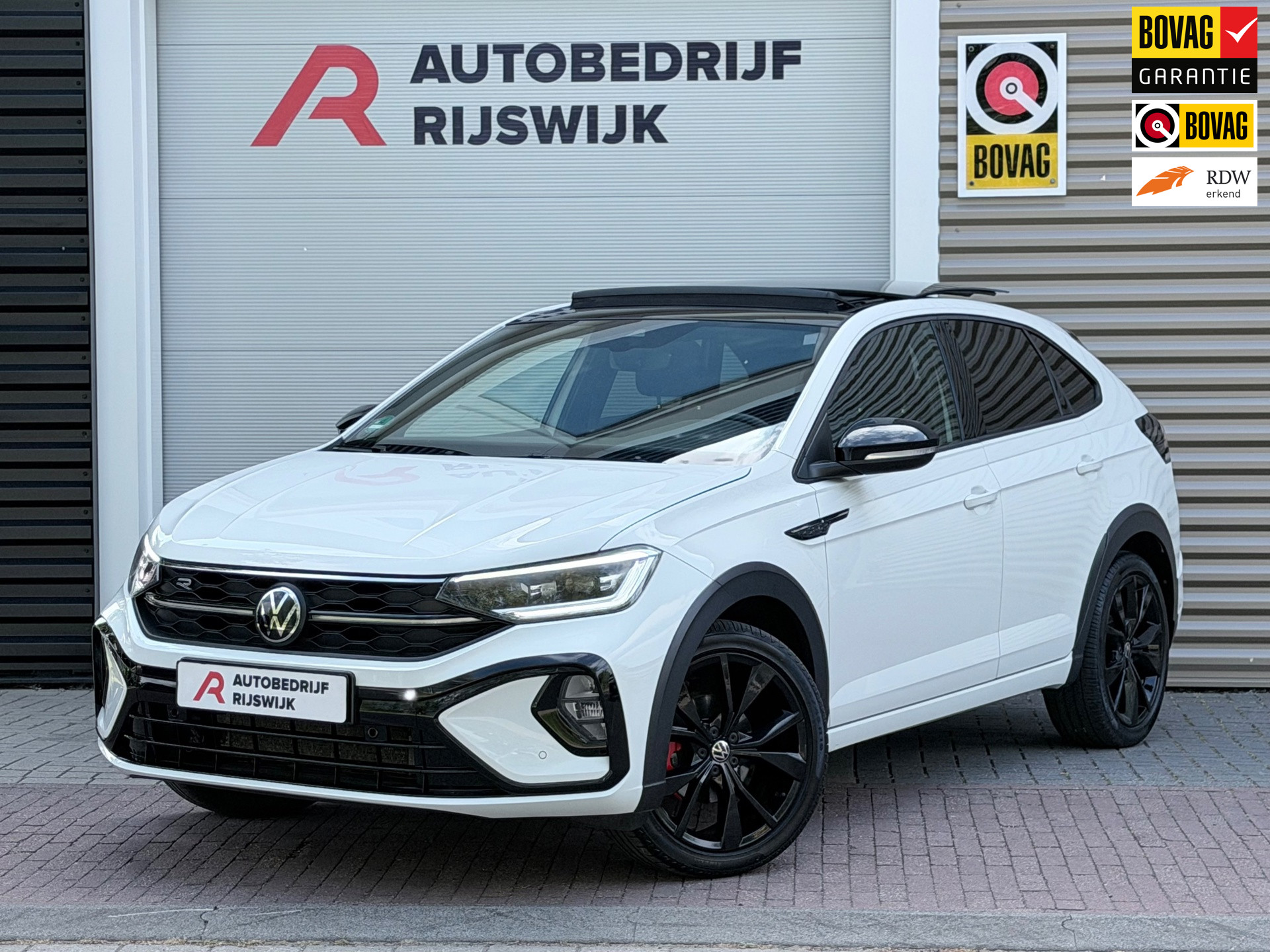Volkswagen Taigo 1.5 TSI 3xR-Line Pano/Camera/AppleCarPlay