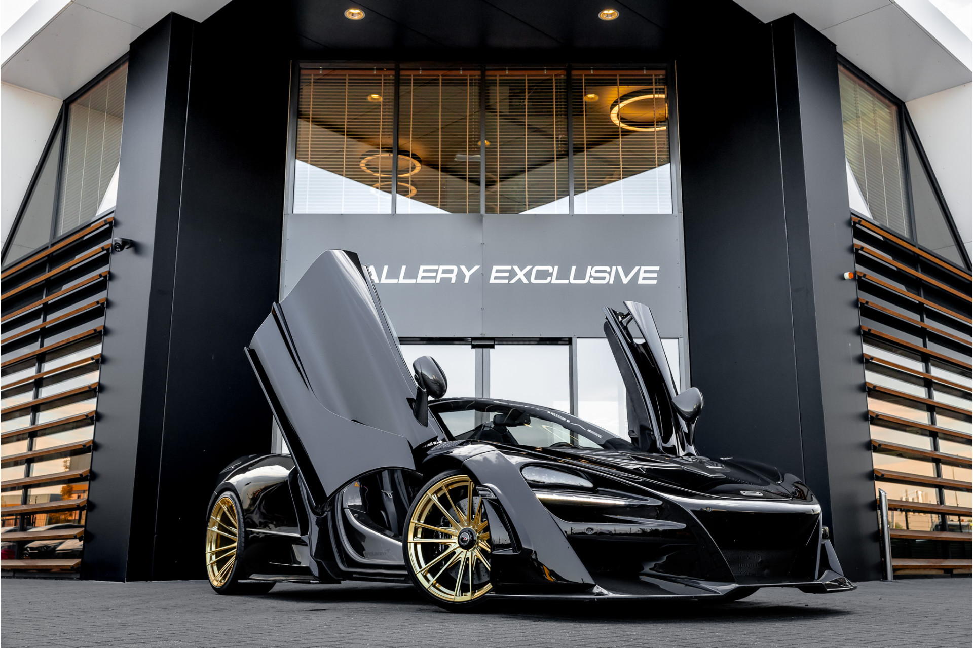 McLaren 720S Spider – N-Largo 1 of 15 4.0 V8