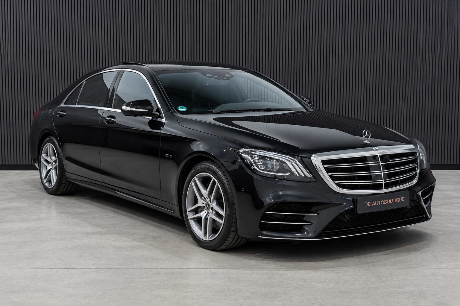 Mercedes-Benz S-Klasse 560e Lang AMG Premium Plus / NL Auto / 85% SOH / Pano / Burmester / HUD