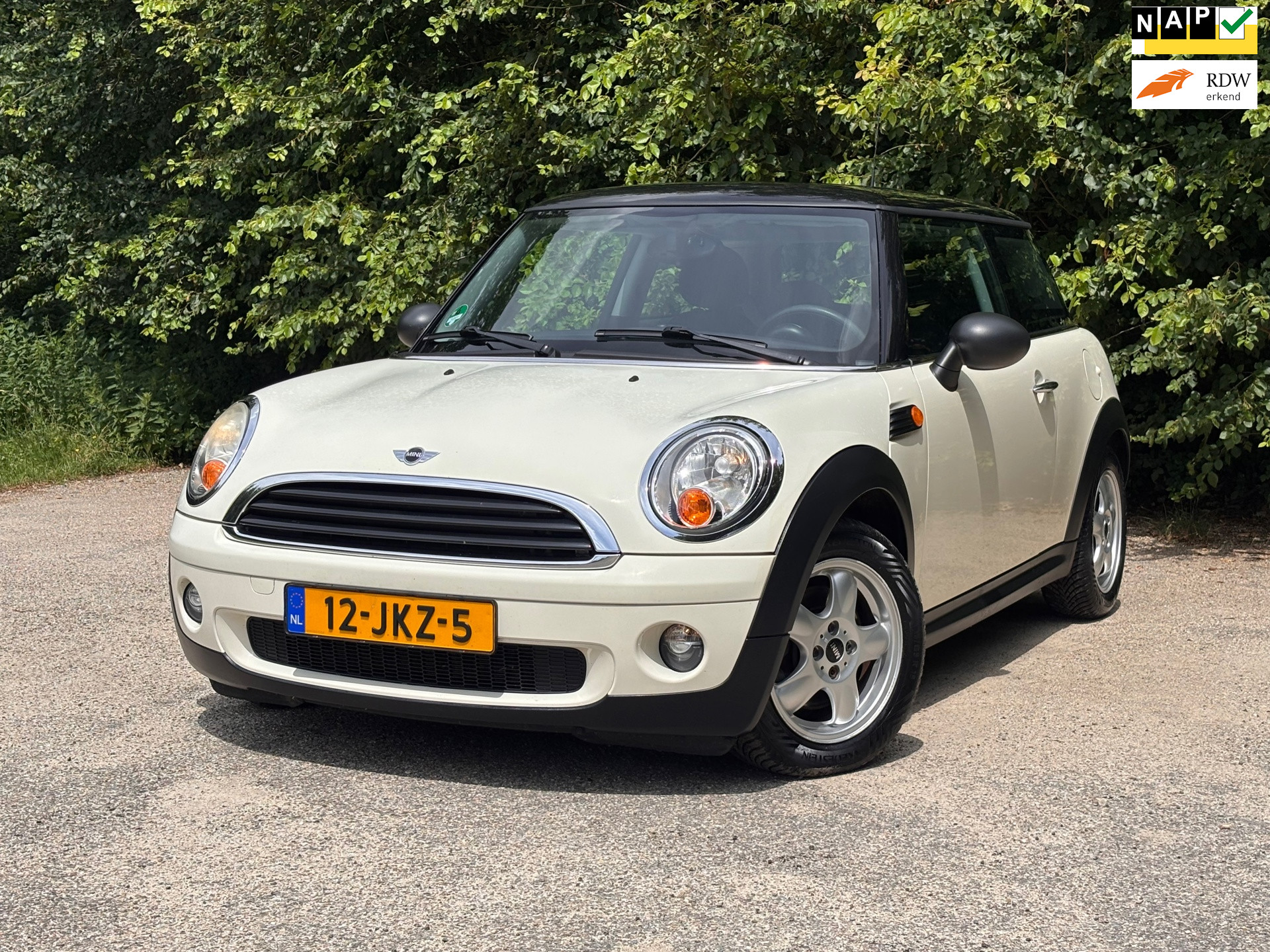 MINI 3-deurs 1.4 One | ” 118.000 ” KM + Nette Auto Nu € 4.475,- !!!