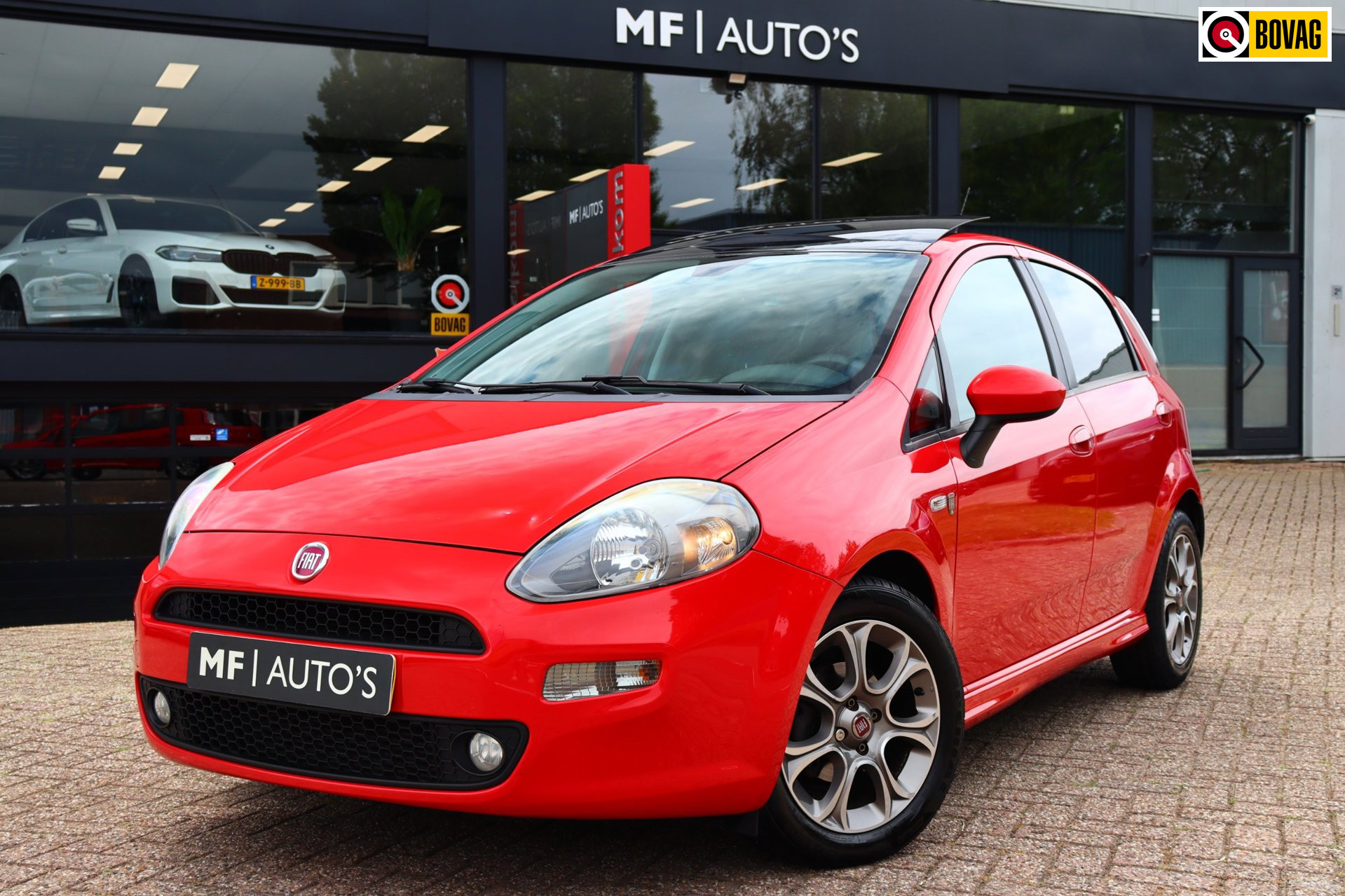 Fiat Punto Evo 0.9 TwinAir Lounge|Pano|PDC|Clima|NL Auto NAP