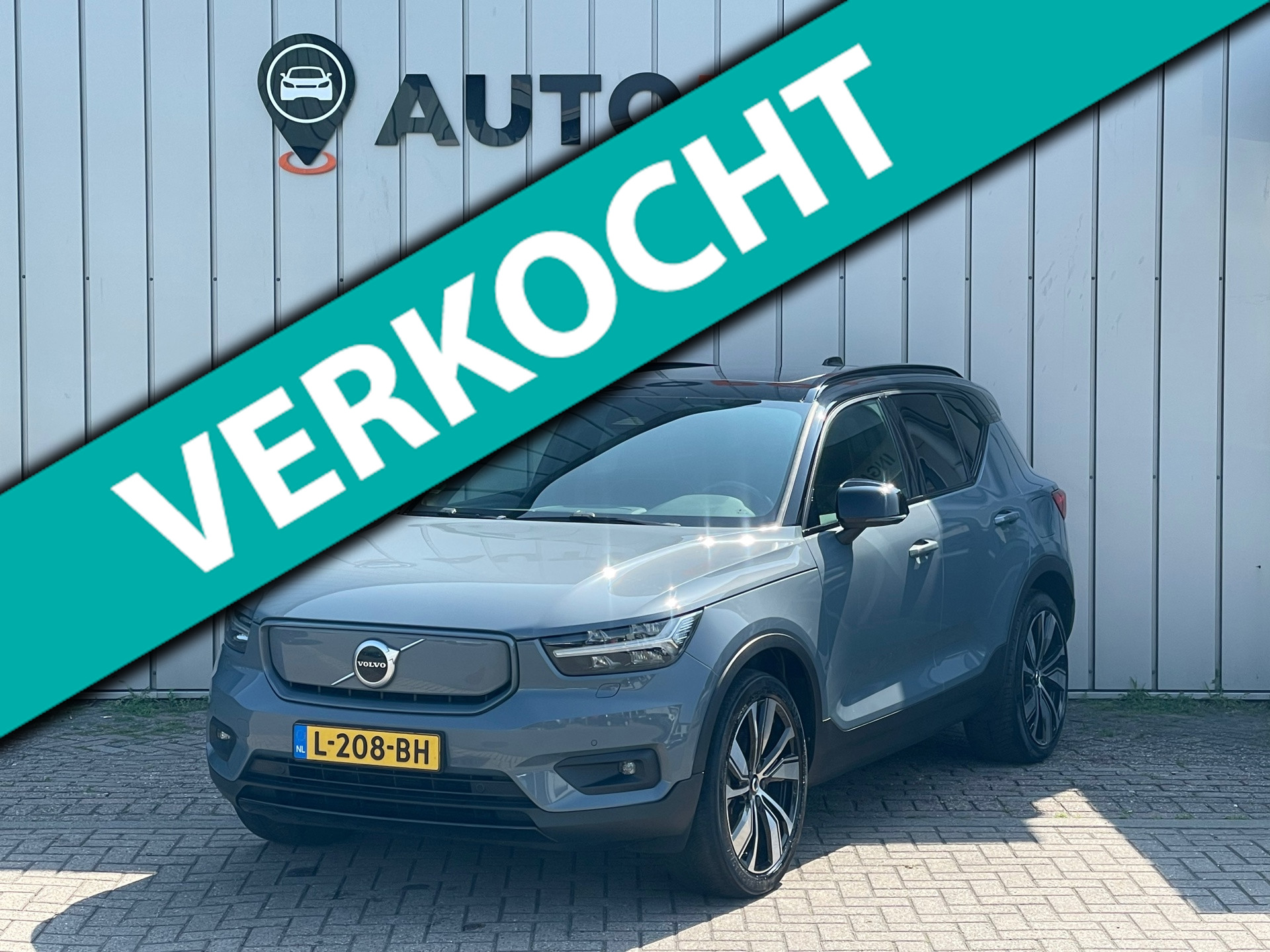 Volvo XC40 Recharge P8 AWD R-Design TREKHAAK|PANO|BLINDSPOT|STOEL+STUURVRM|CAMERA|ADAPT.CRUISE|20”INCH|FULL-LED||PARK.ASSIST|NAVI