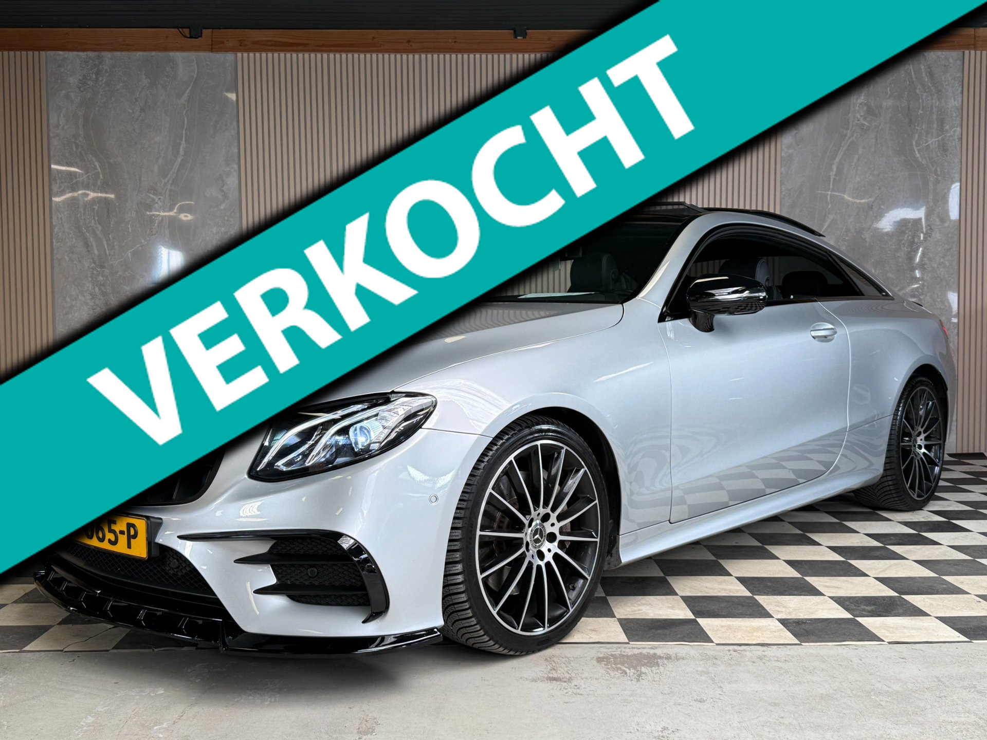 Mercedes-Benz E-Klasse Coupé 300 AMG Premium Plus Pano/Virtual/Burmester/LaneAssist