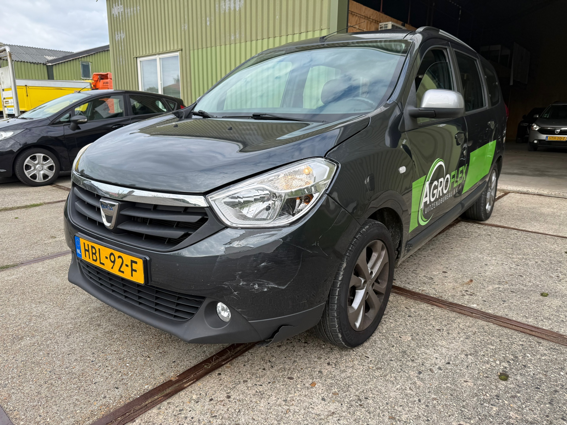 Dacia Lodgy 1.5 dCi Lauréate 7 PERSOONS | AIRCO | NAVI