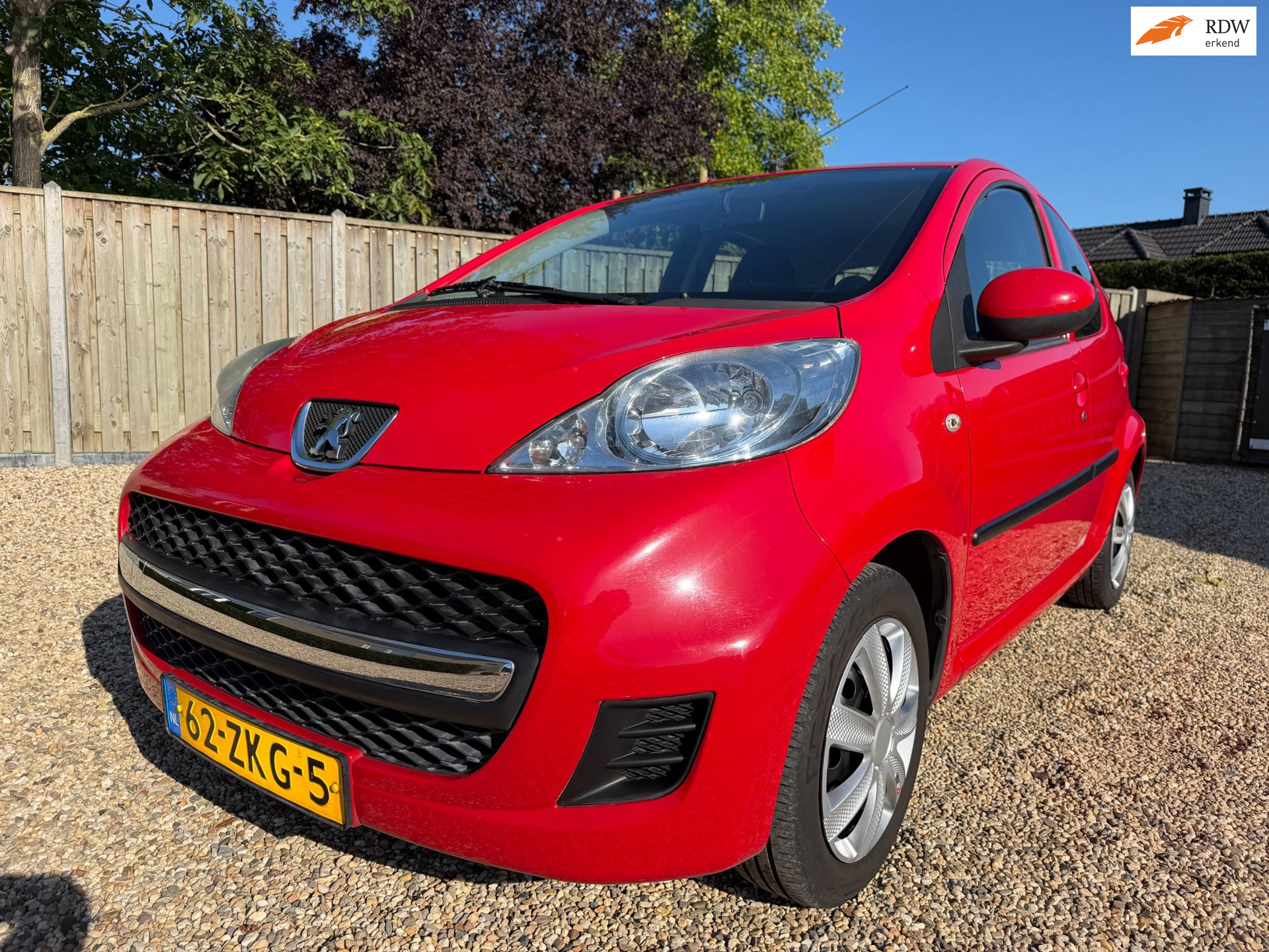 Peugeot 107 1.0-12V Sportium Airco & Elk ramen & 1e Eigenaar