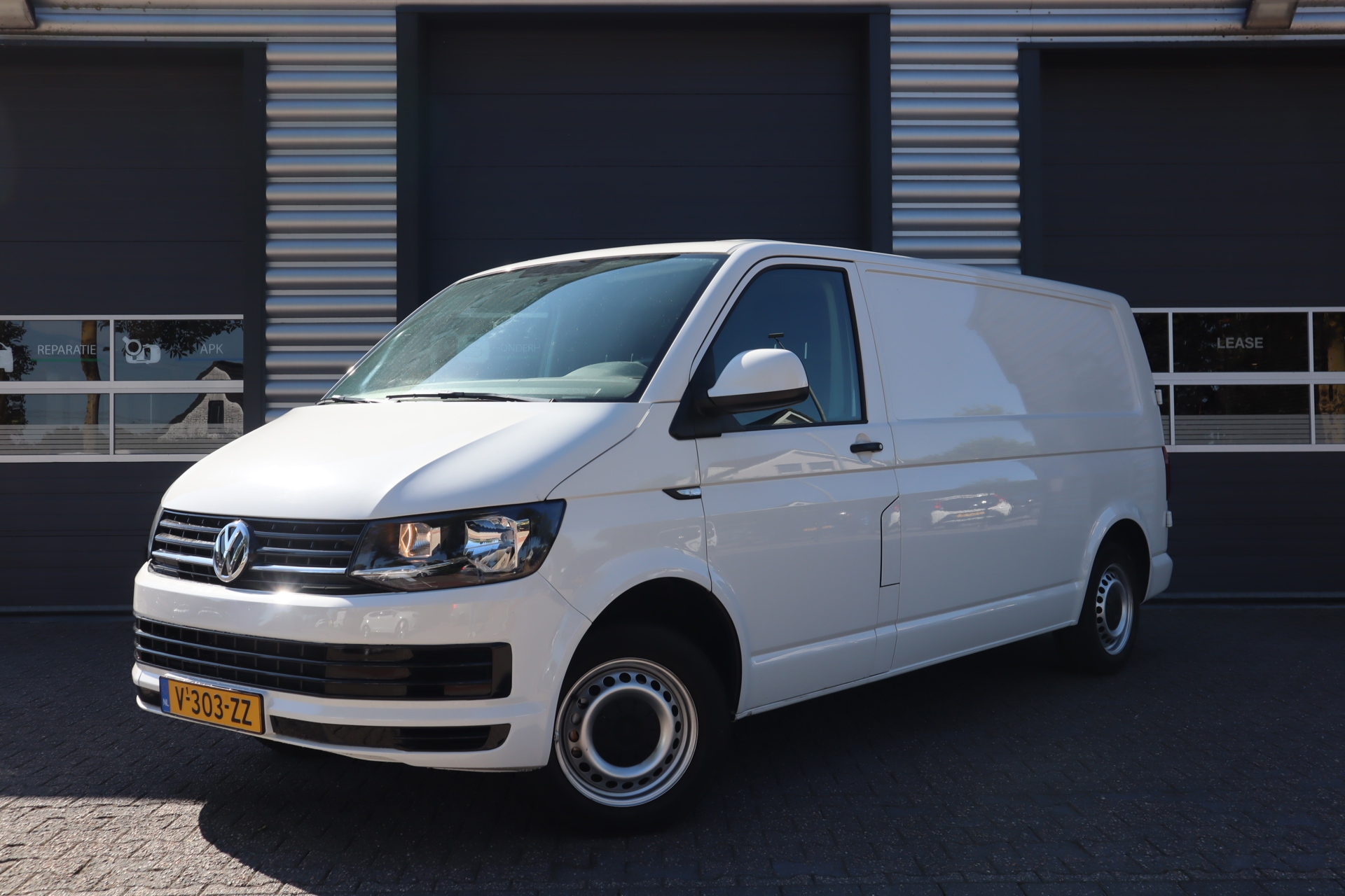 Volkswagen Transporter 2.0 TDI L2H3 Comfortline Koelauto