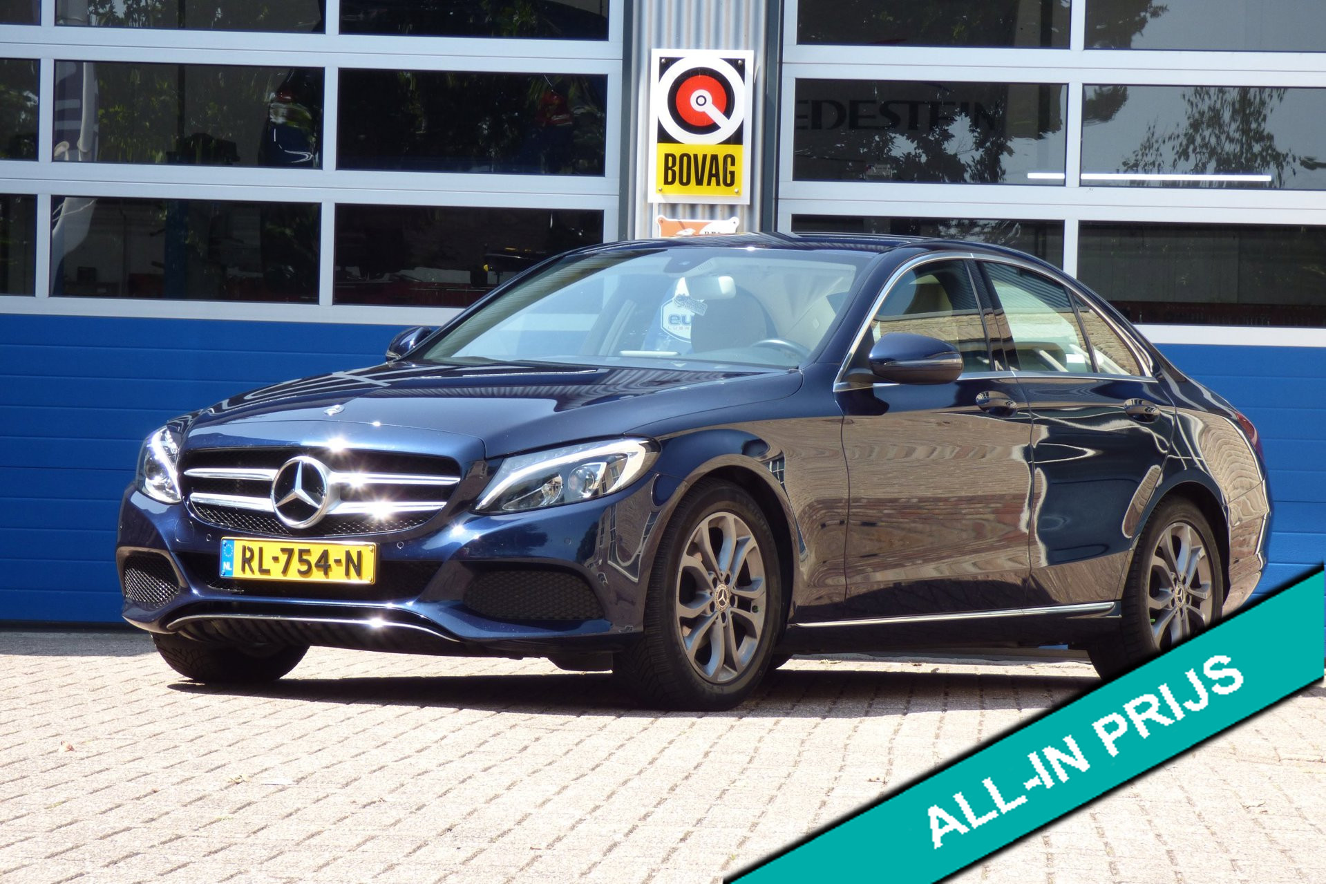 Mercedes-Benz C-Klasse 180 Premium Plus