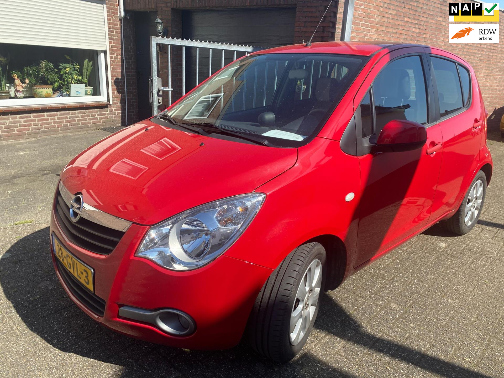 Opel Agila 1.2 Enjoy 5 deurs mooie km stand AIRCO, NAP Pas, RIJK LAAR !! LET OP SPECIALE AANBIEDING NU VOOR € 3699,=